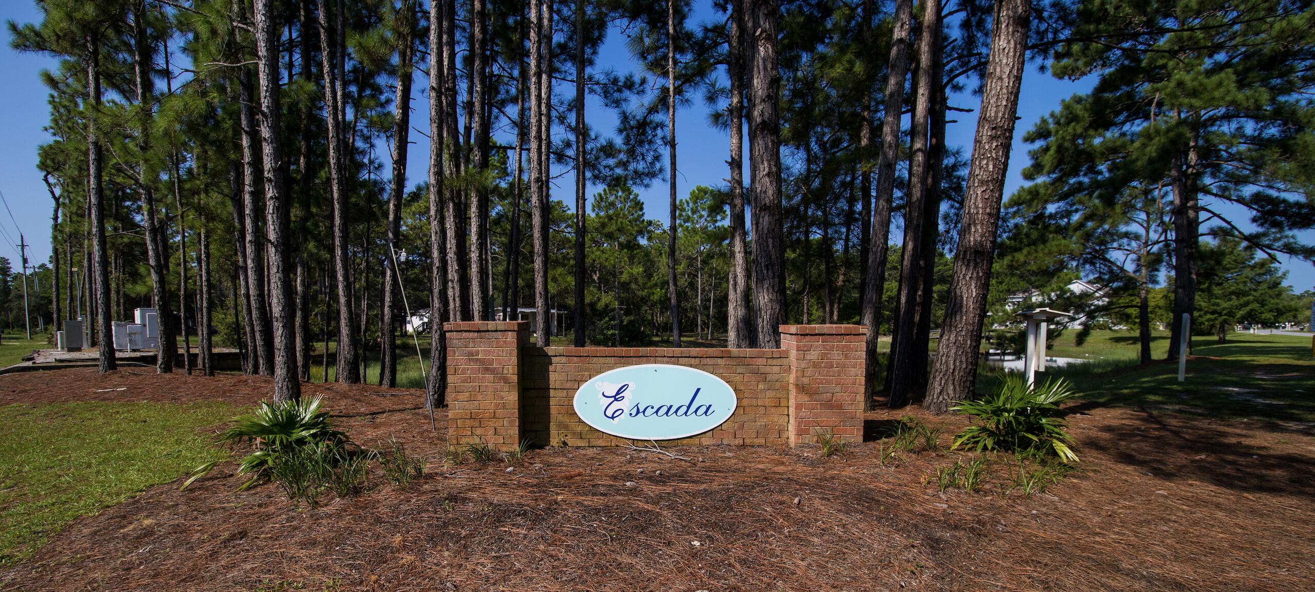 50 Vía Largo, UNIT 8-B