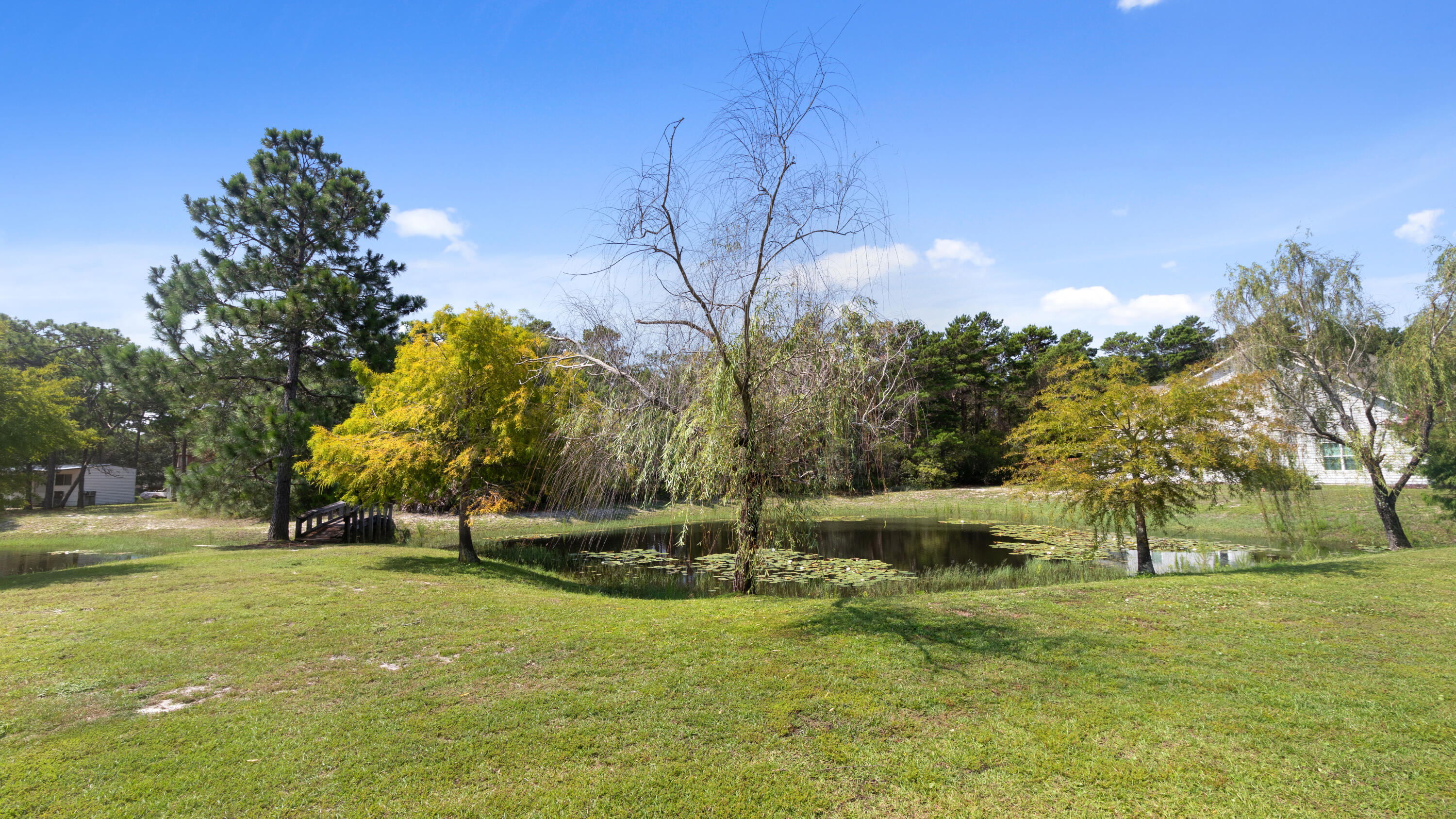 50 Vía Largo, UNIT 8-B