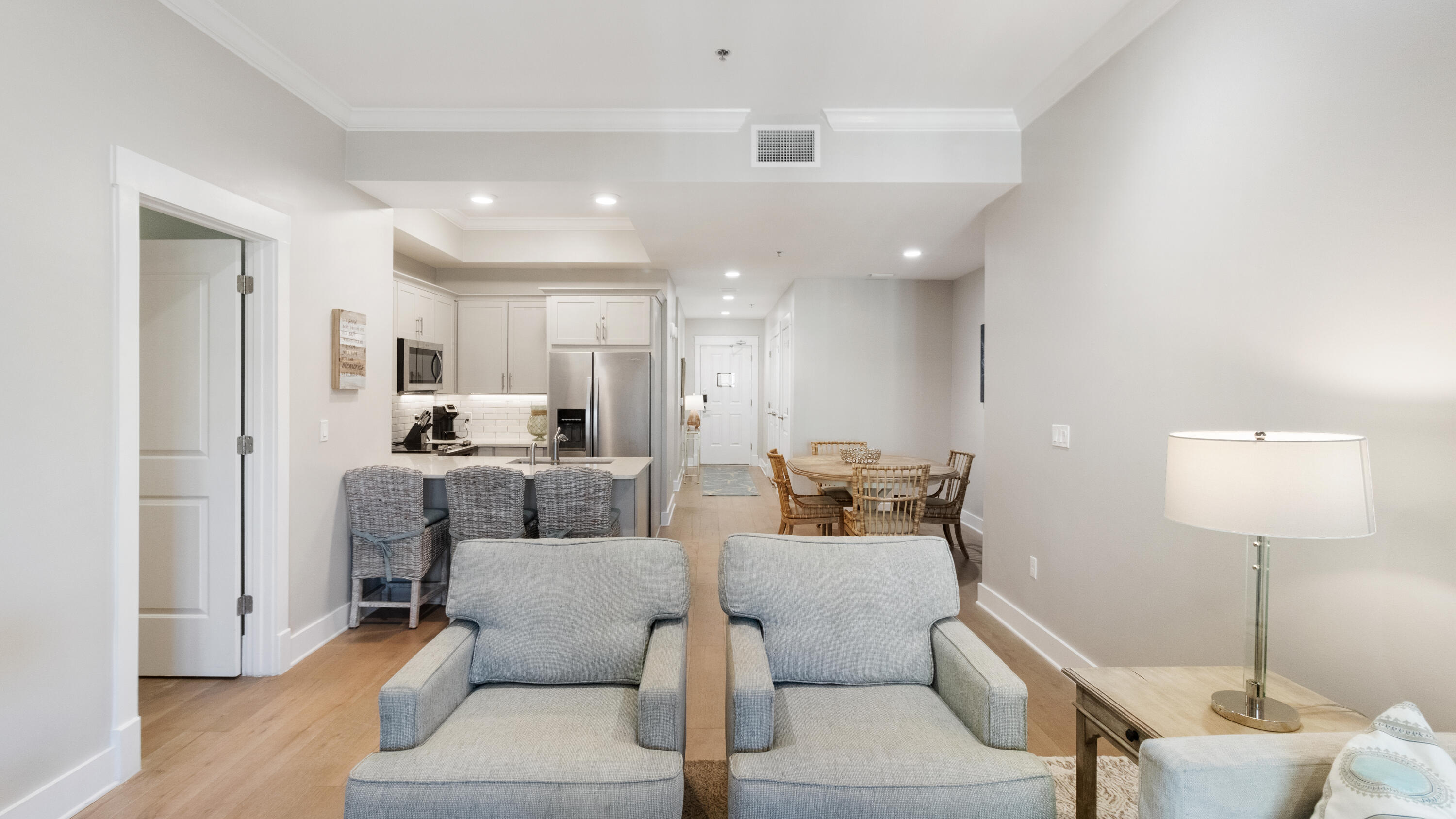 100 Matthew Boulevard, 313