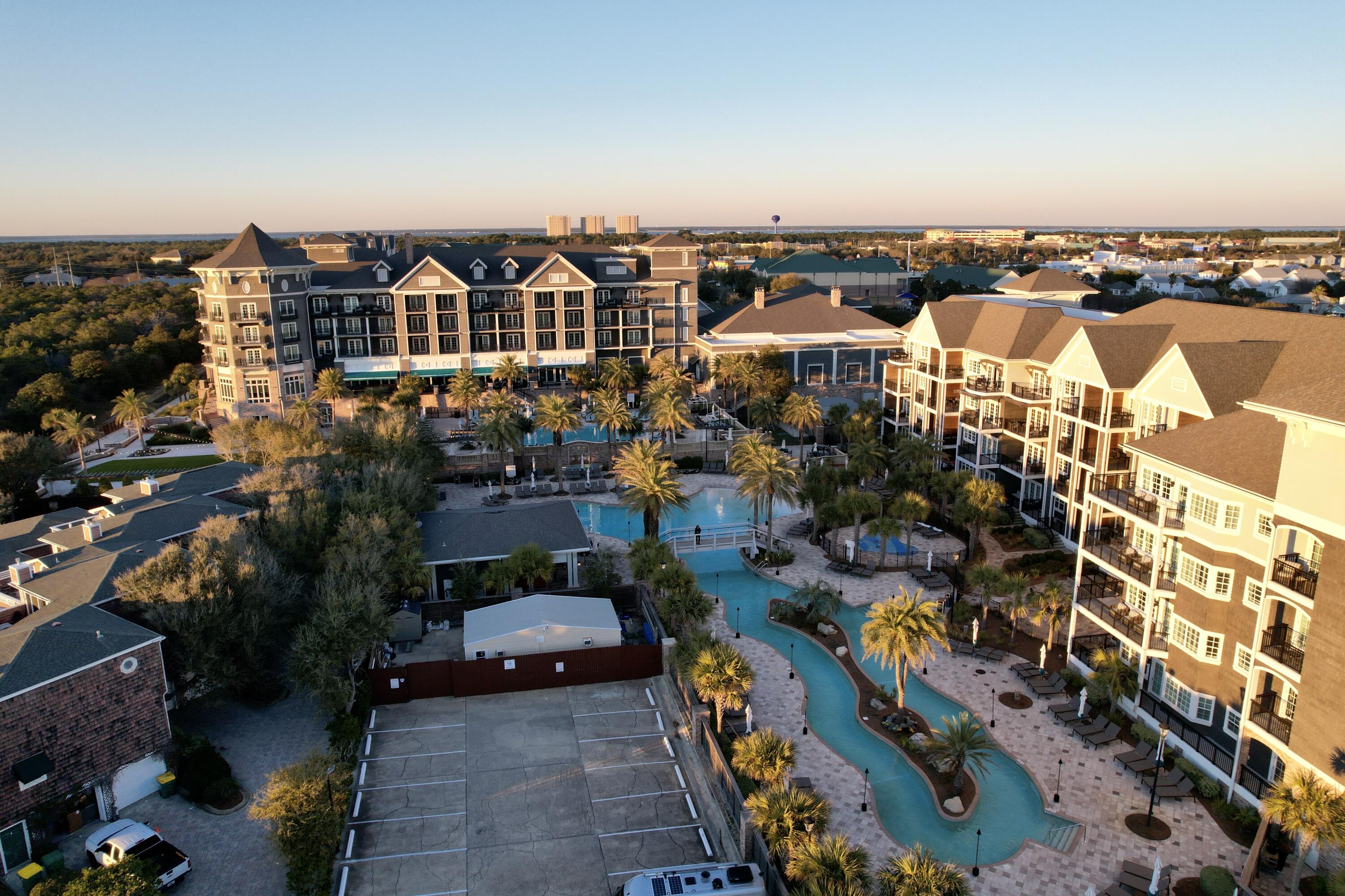 100 Matthew Boulevard, 313