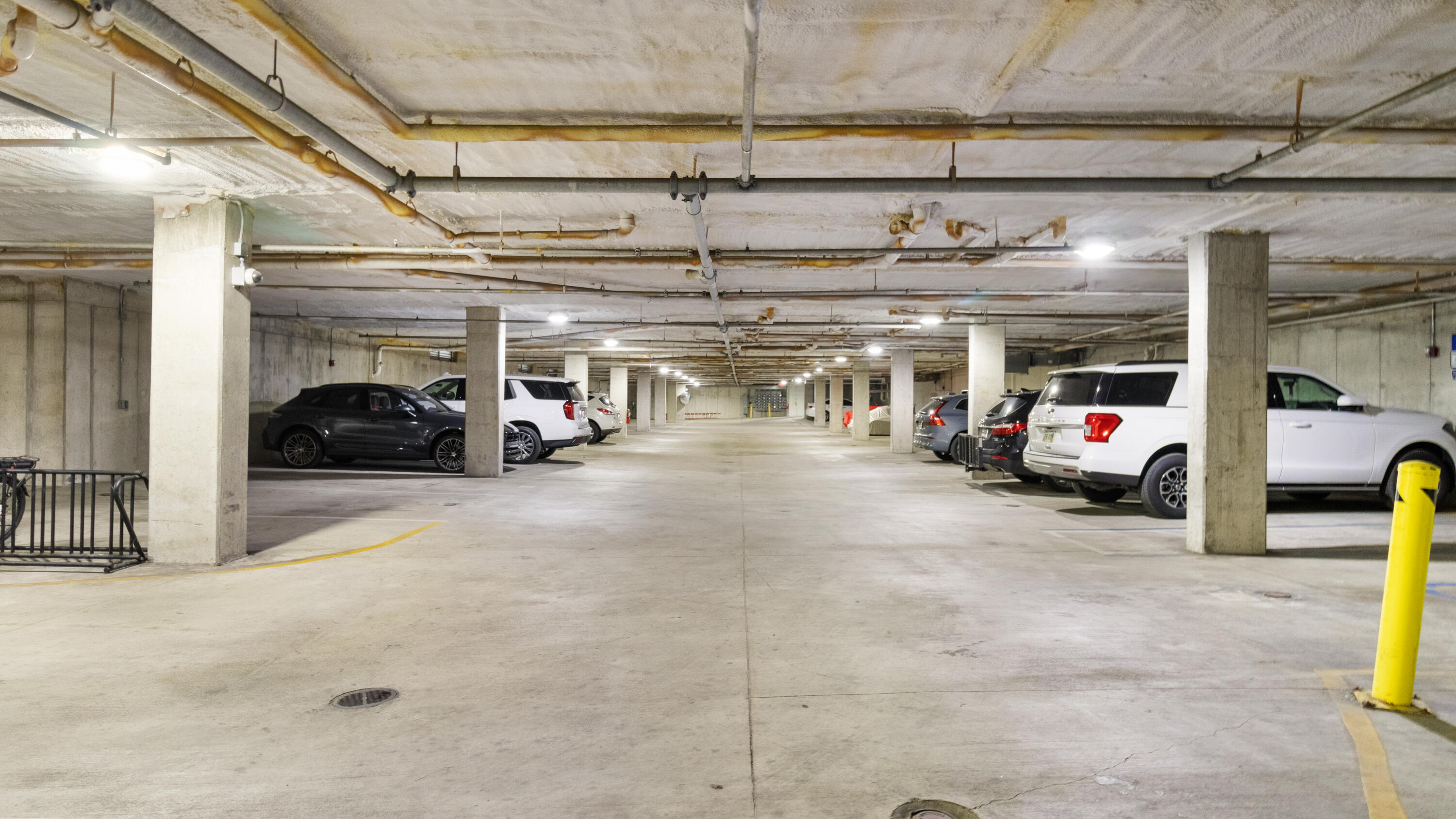 100 Matthew Boulevard, 313