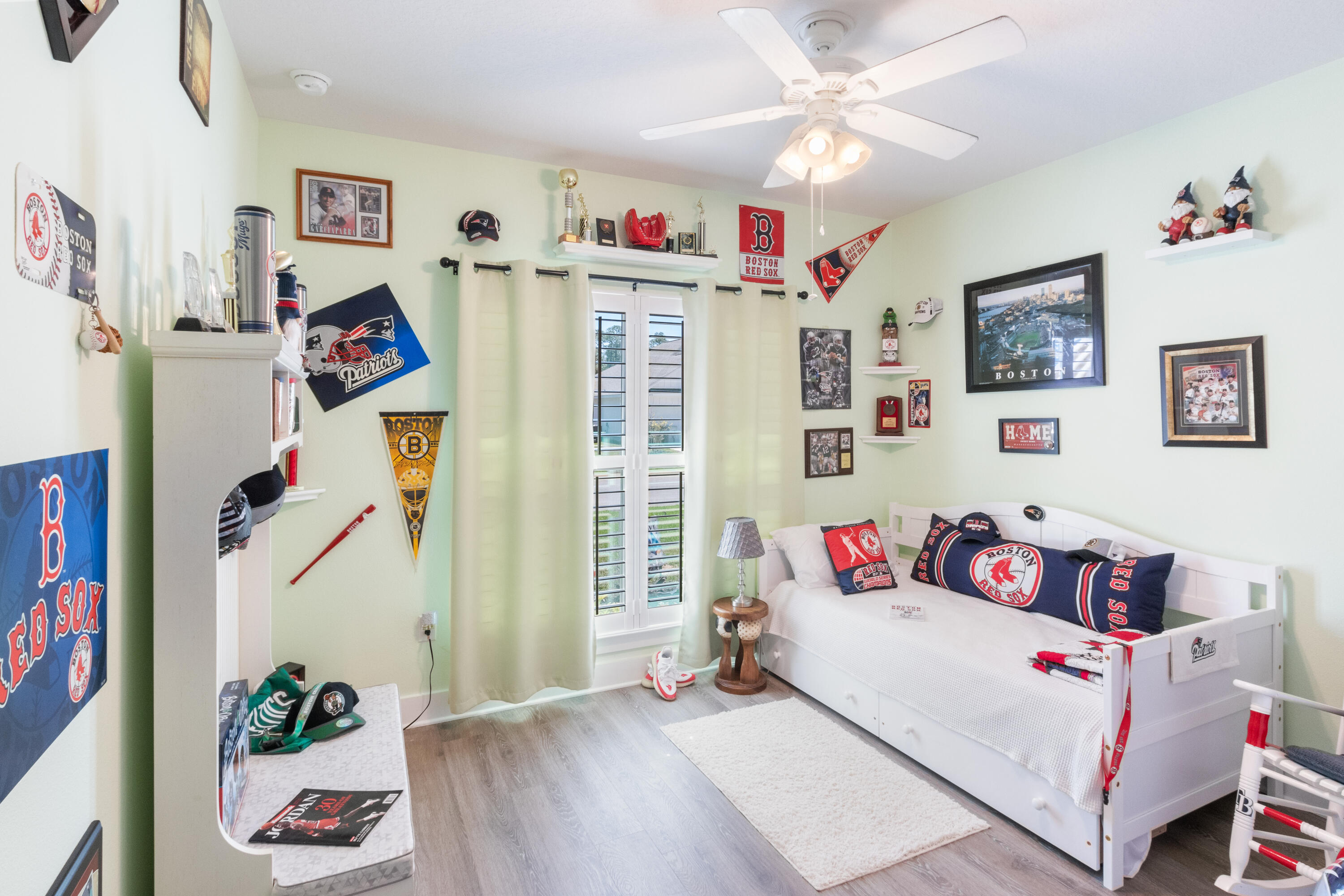 4502 Water Leaf Cove