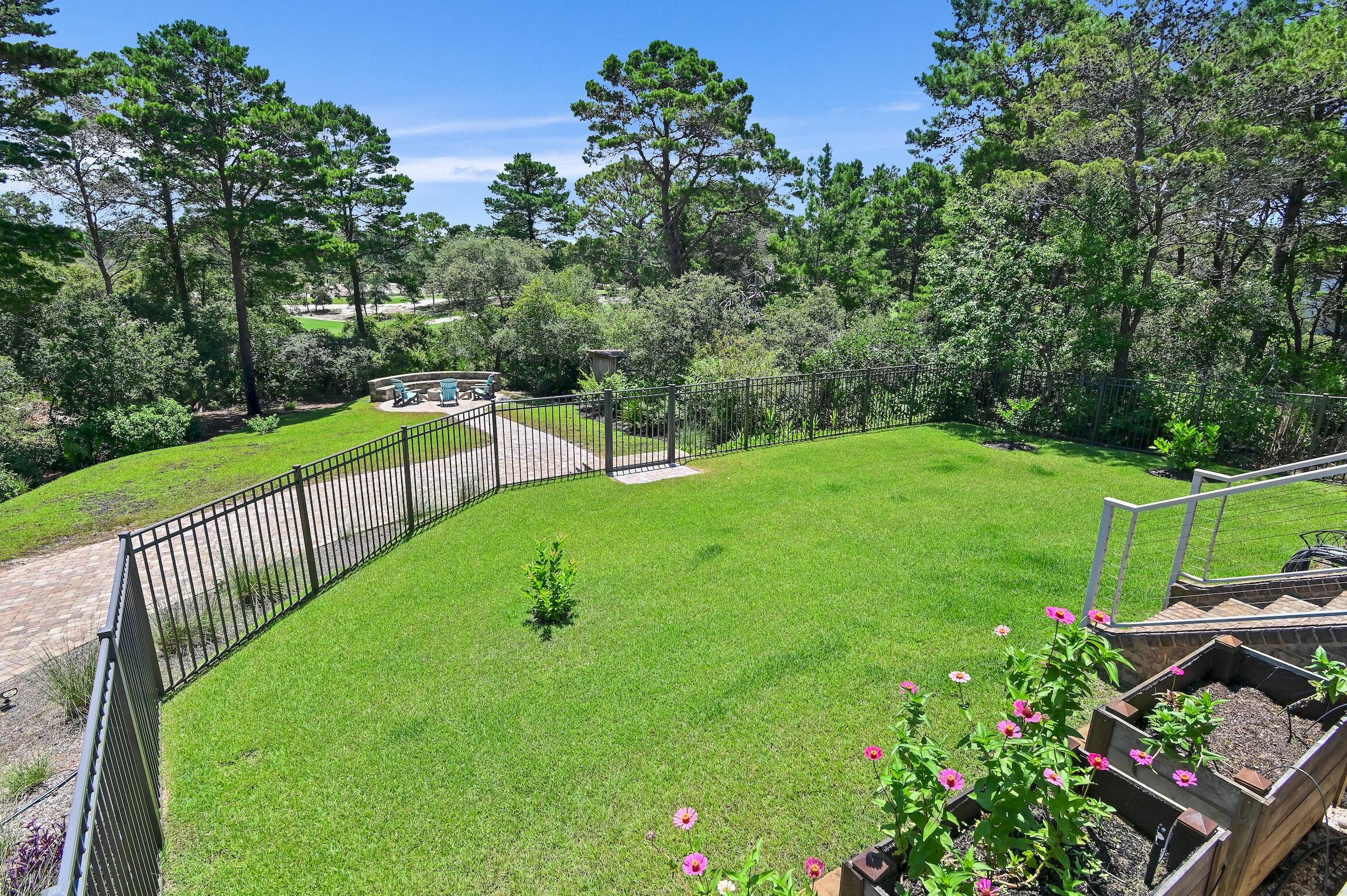 88 S Anchors Lake Drive