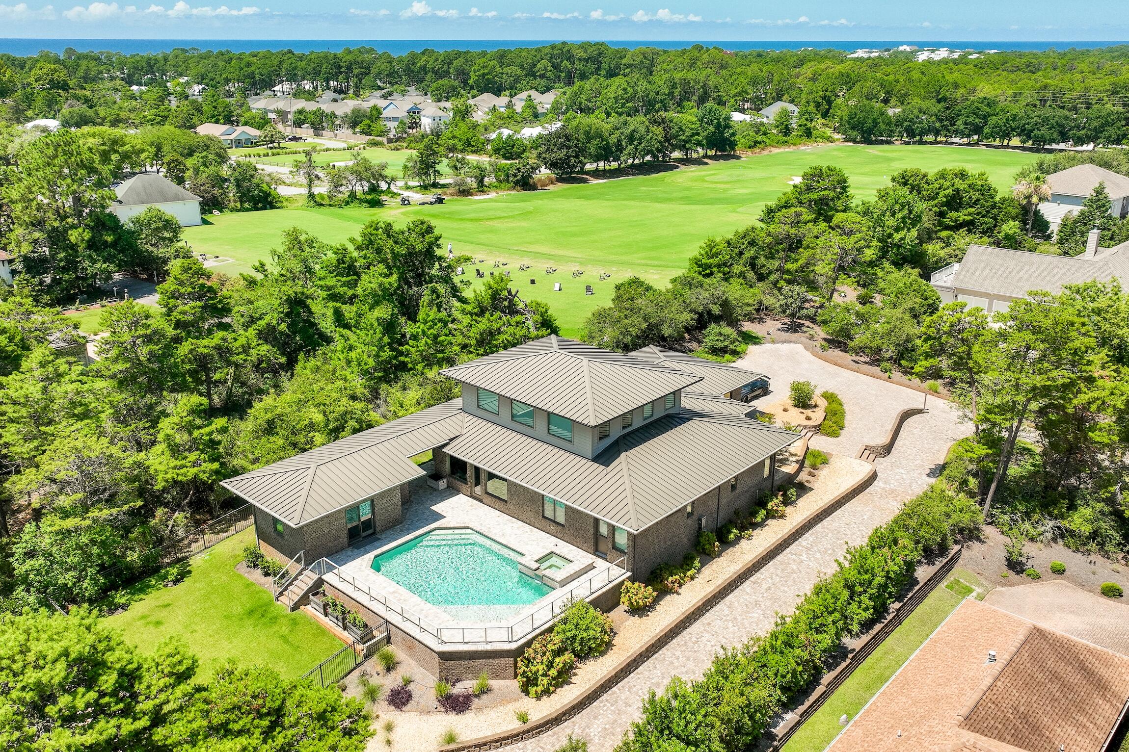 88 S Anchors Lake Drive