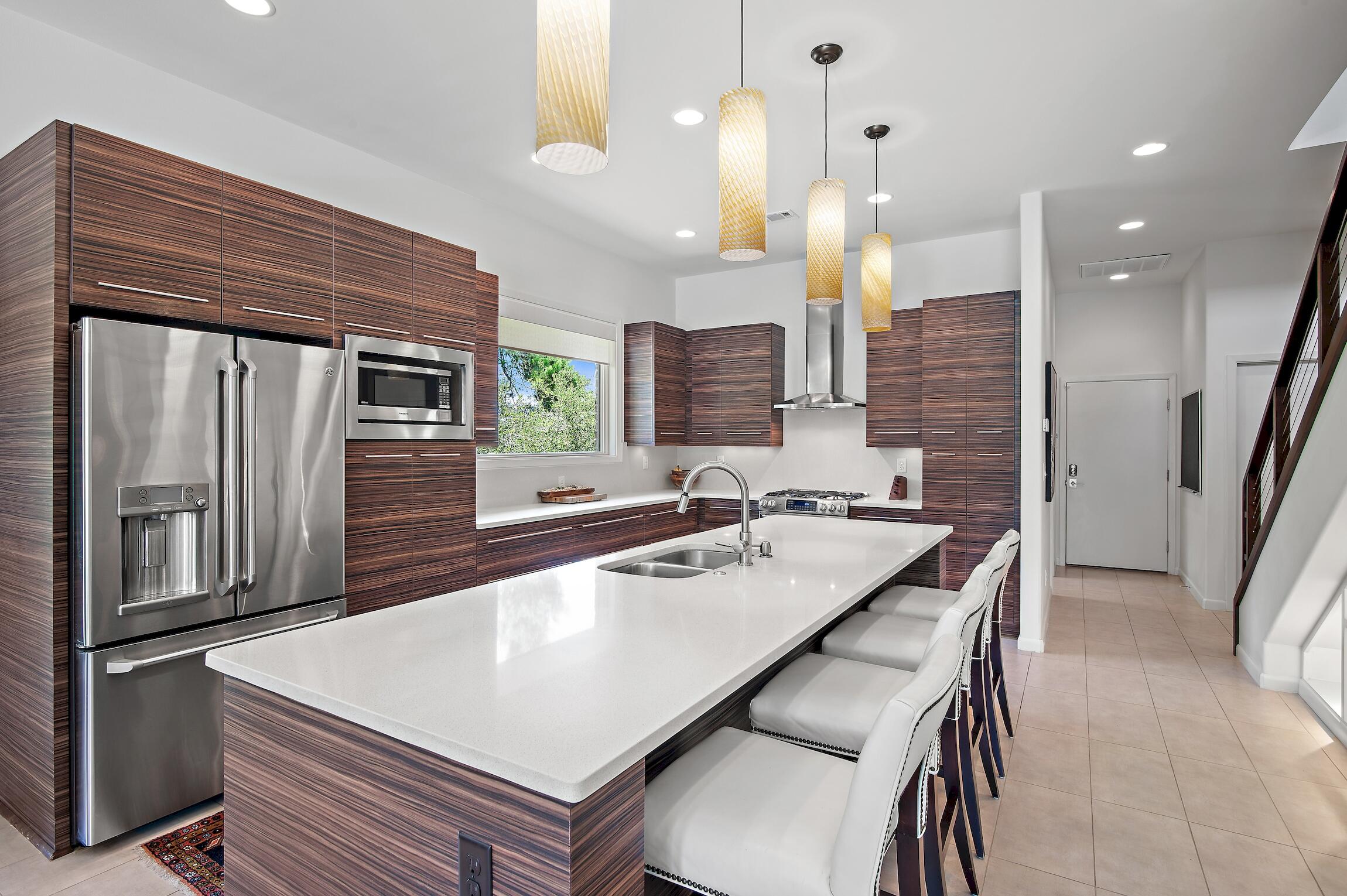 88 S Anchors Lake Drive