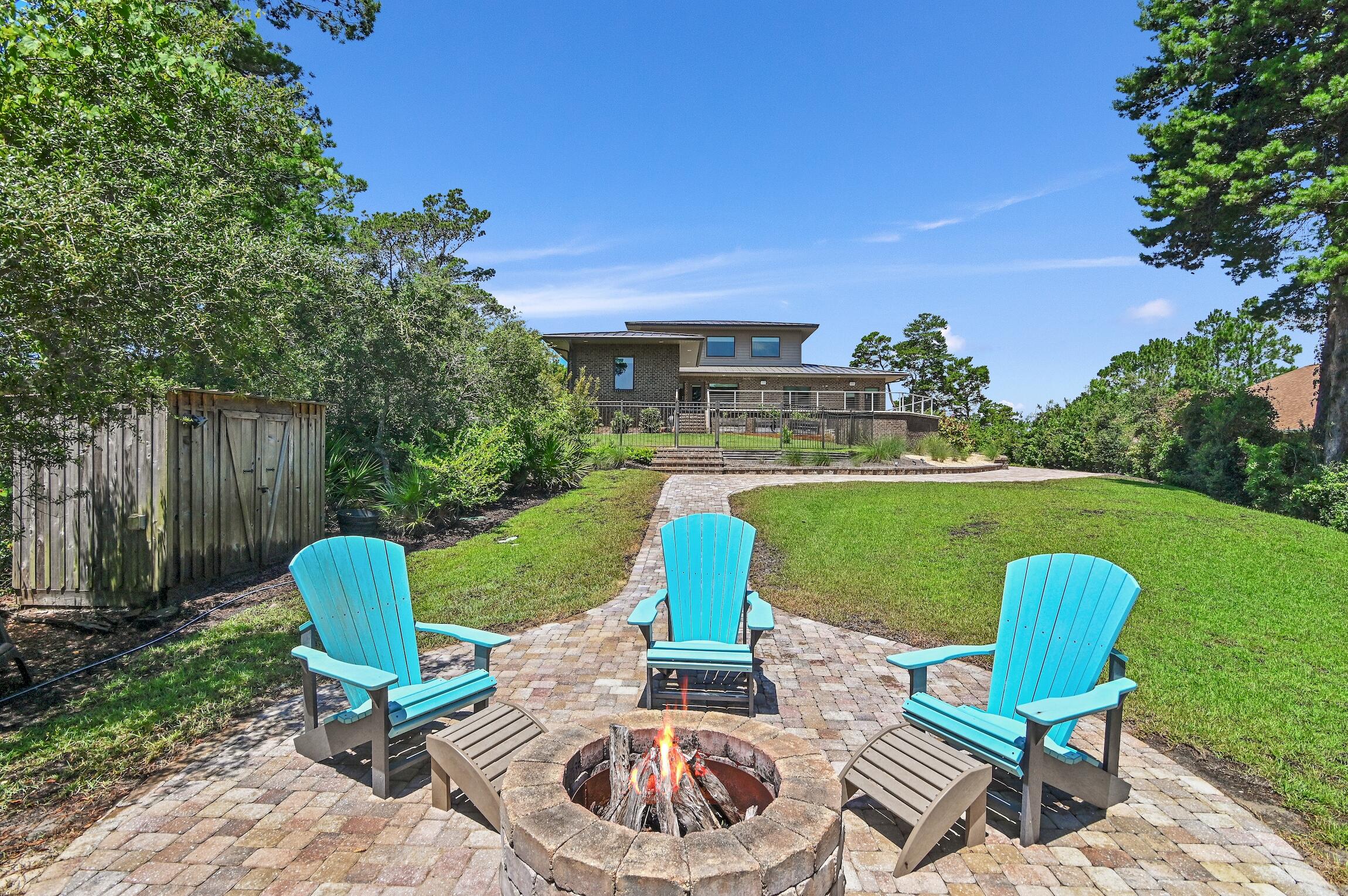 88 S Anchors Lake Drive