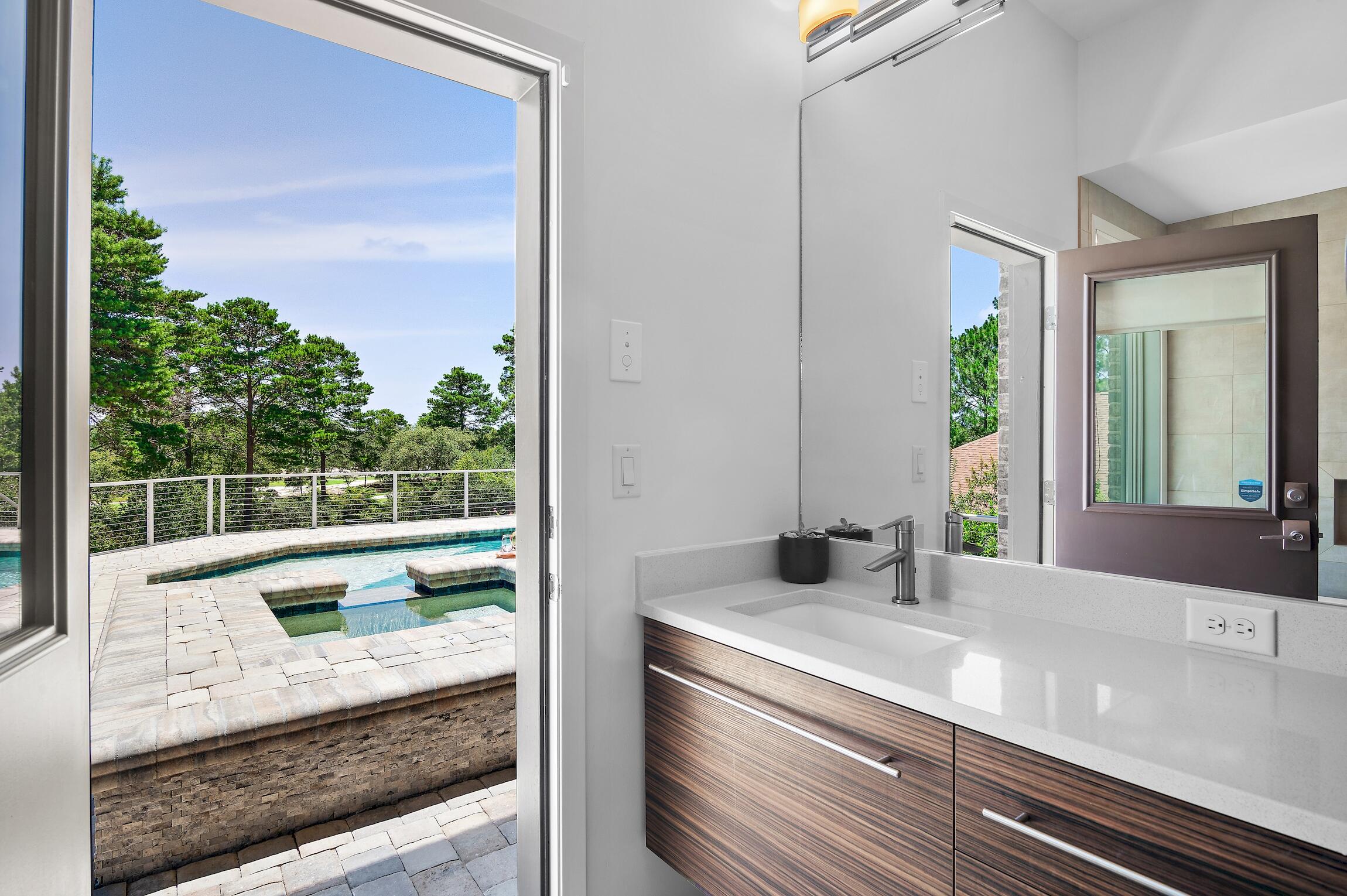 88 S Anchors Lake Drive