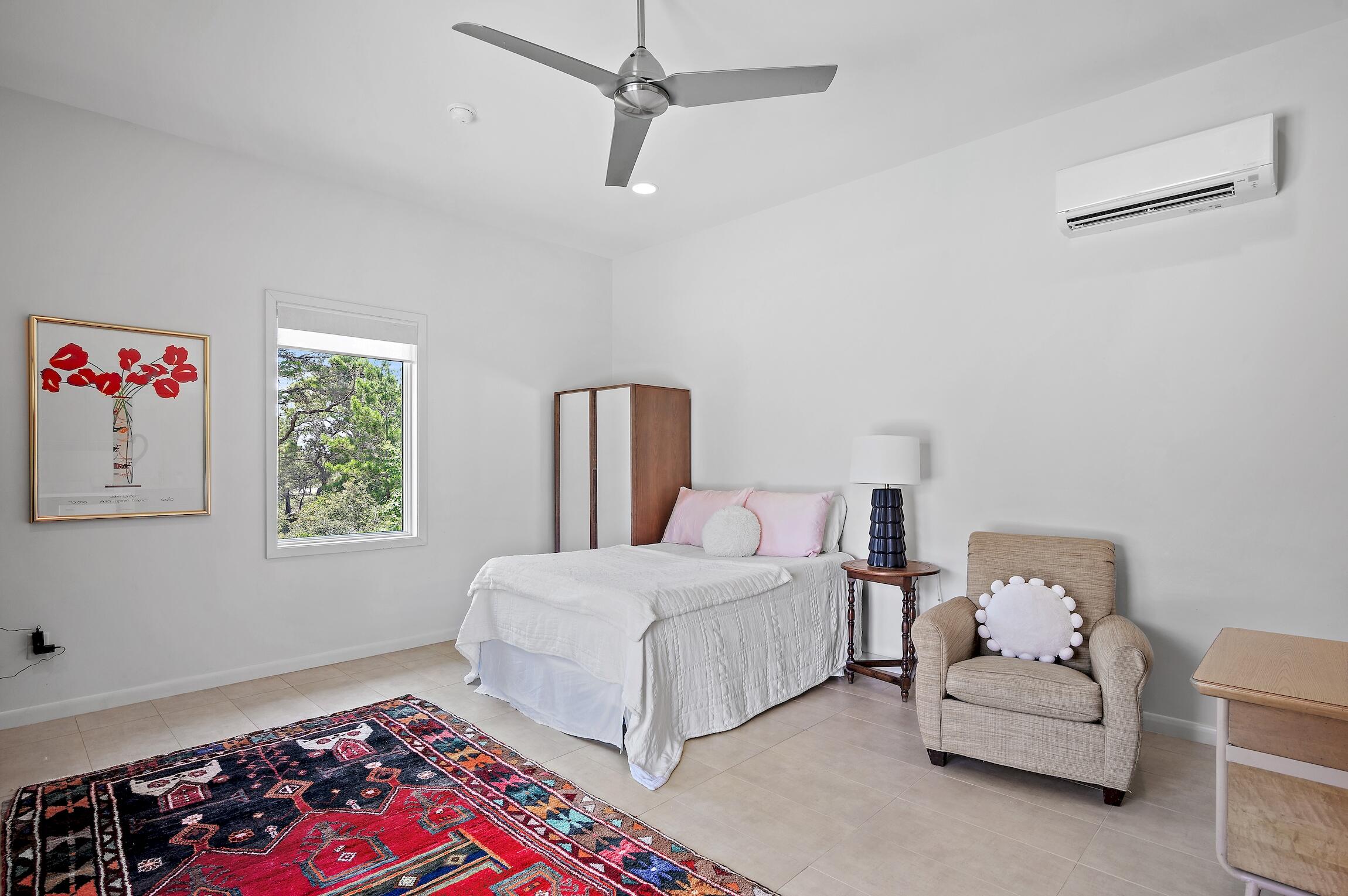 88 S Anchors Lake Drive