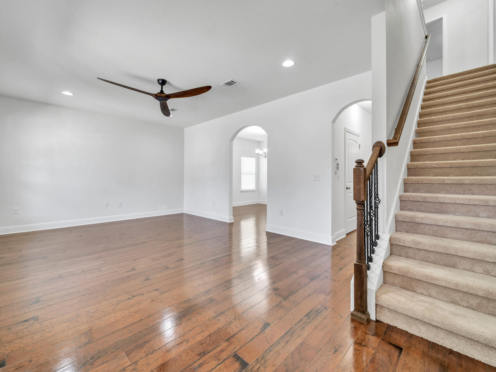 138 Mosaic Oaks Circle