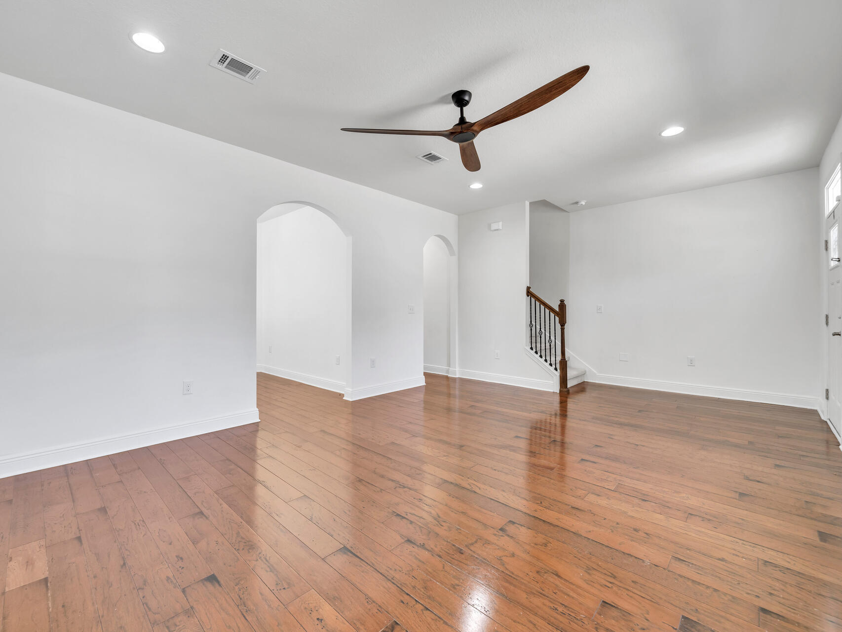 138 Mosaic Oaks Circle