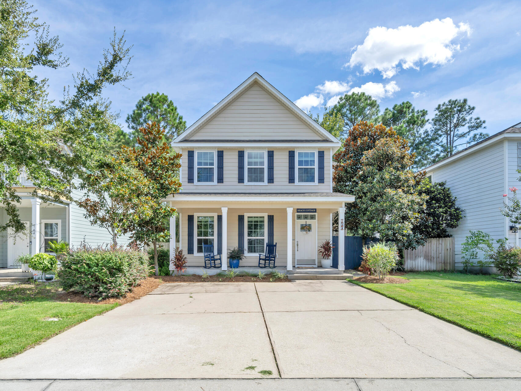 138 Mosaic Oaks Circle