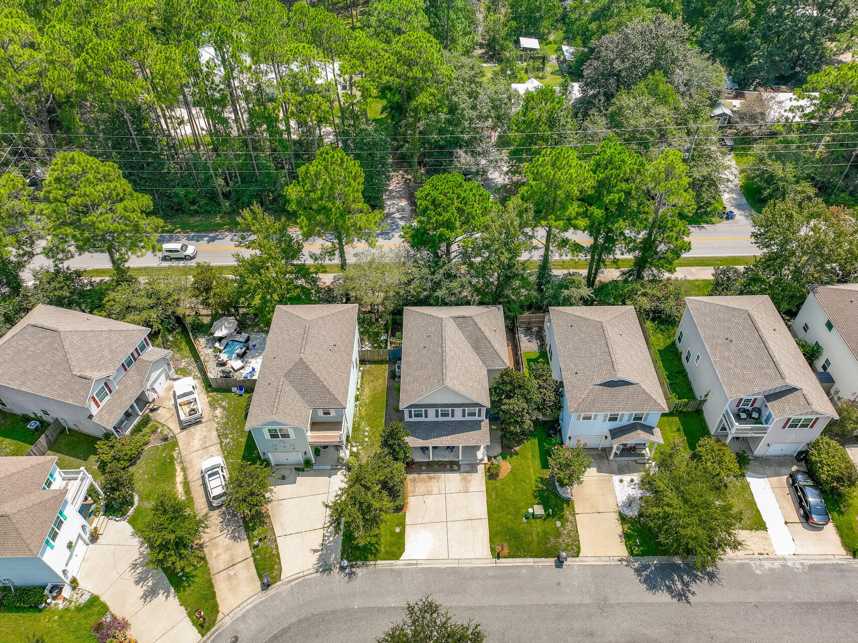 138 Mosaic Oaks Circle