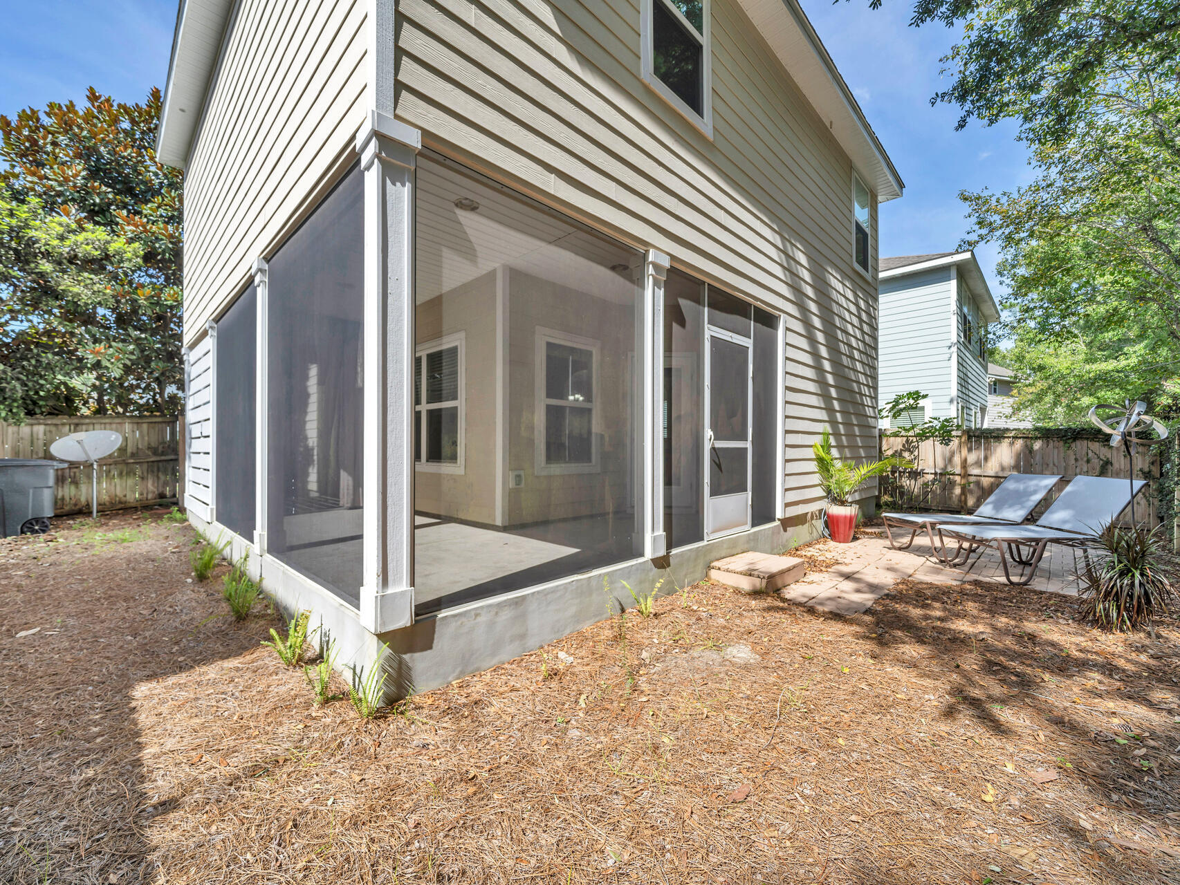 138 Mosaic Oaks Circle