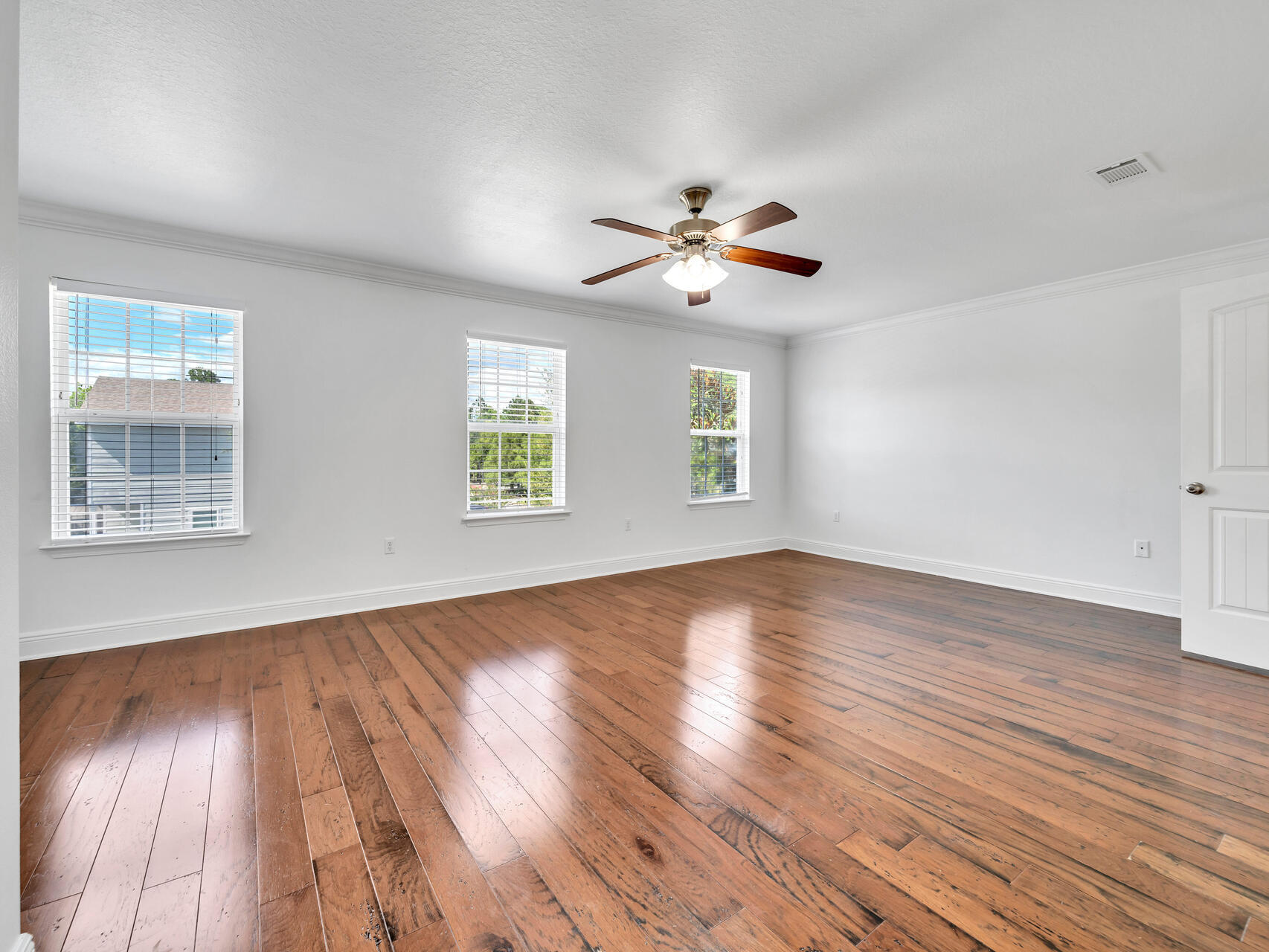 138 Mosaic Oaks Circle