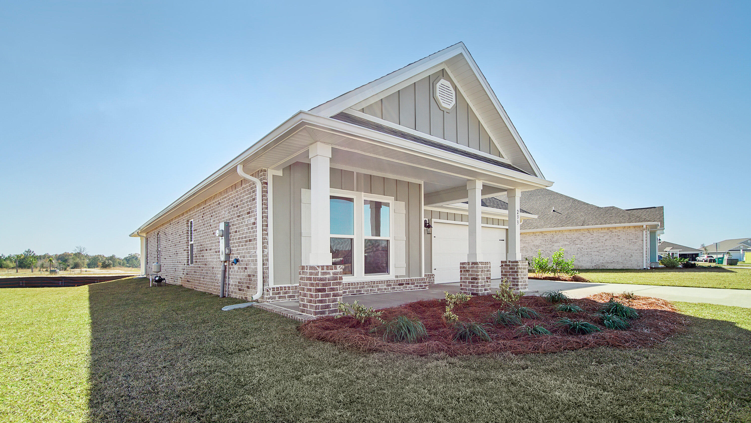 233 E Gray Owl Drive