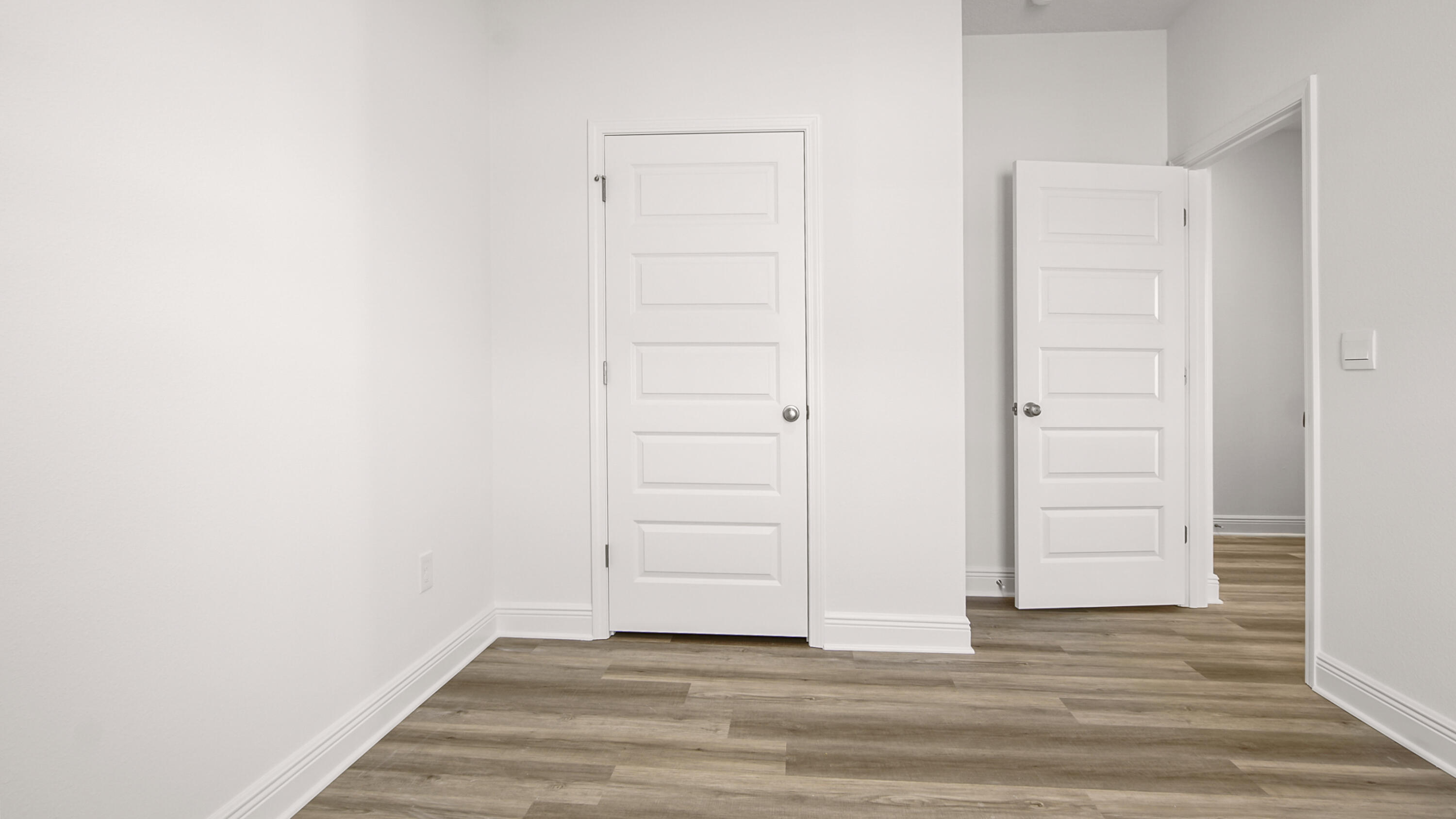 233 E Gray Owl Drive