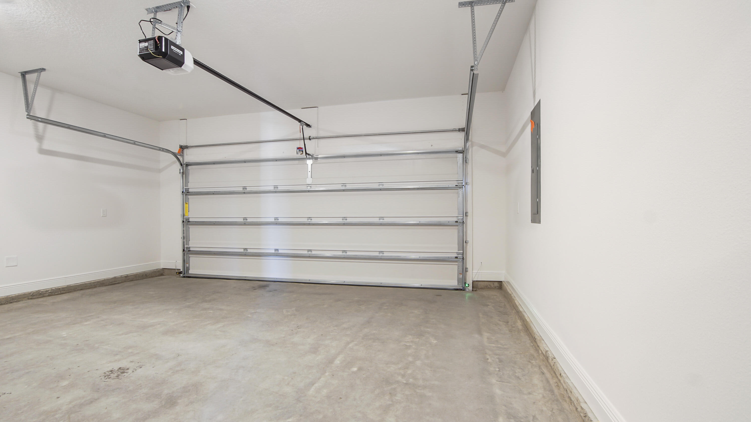 182 E Gray Owl Drive