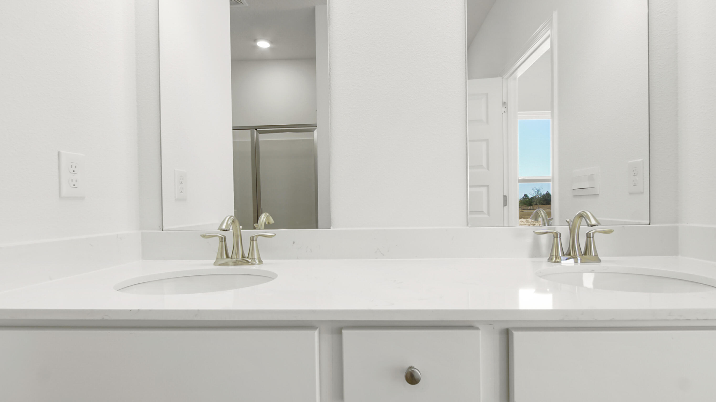 182 E Gray Owl Drive