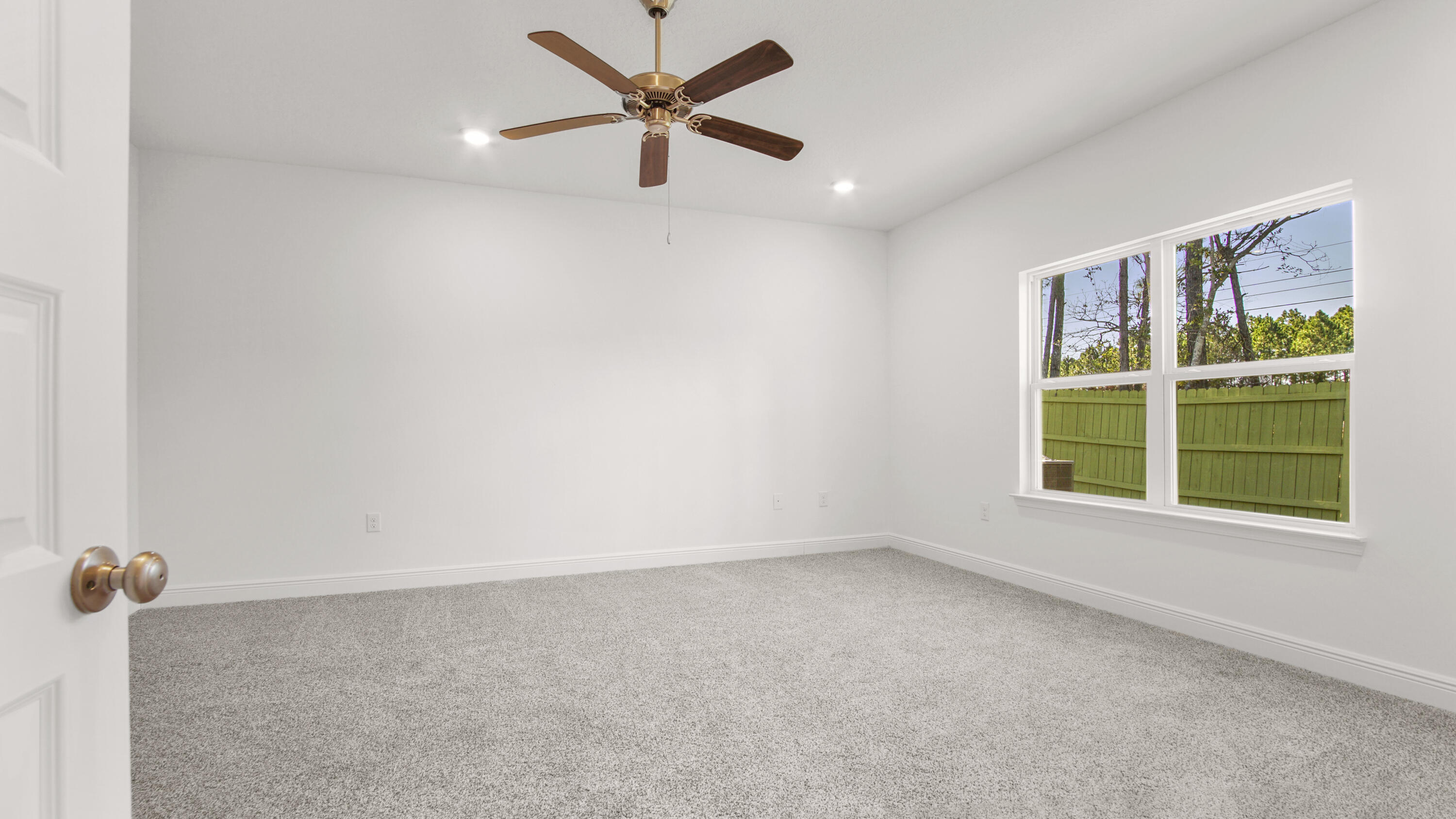 179 E Gray Owl Drive