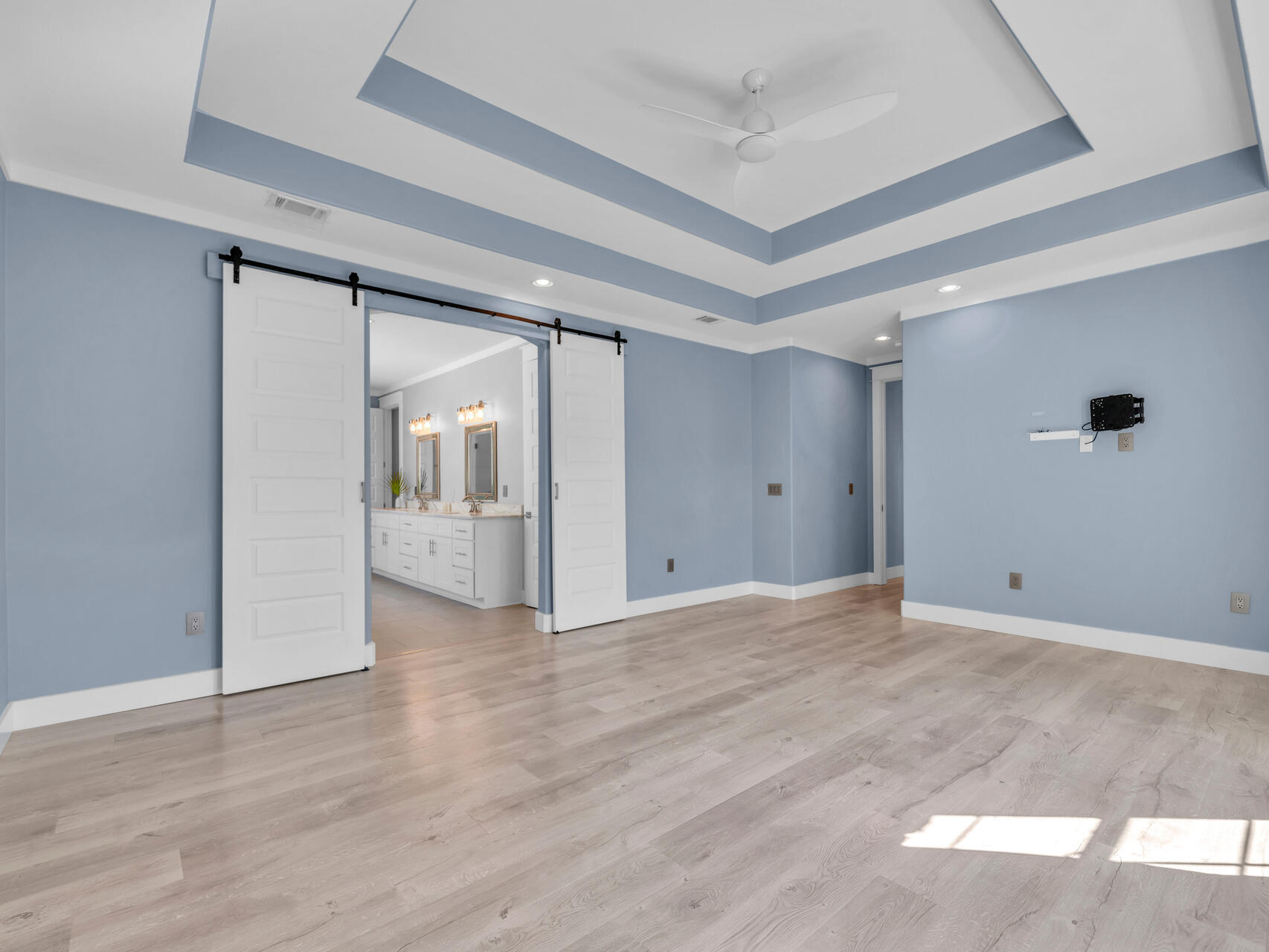 61 Sweet Breeze Drive