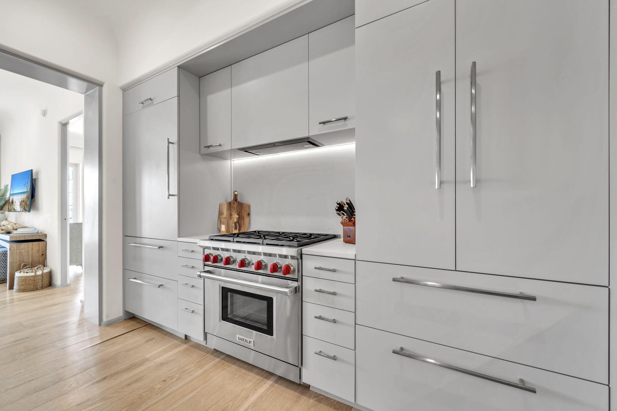 45 W Solaire Way, 207