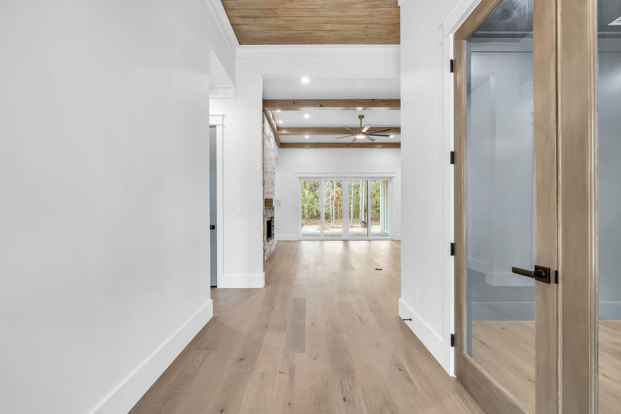 123 W Captain Fritz Way