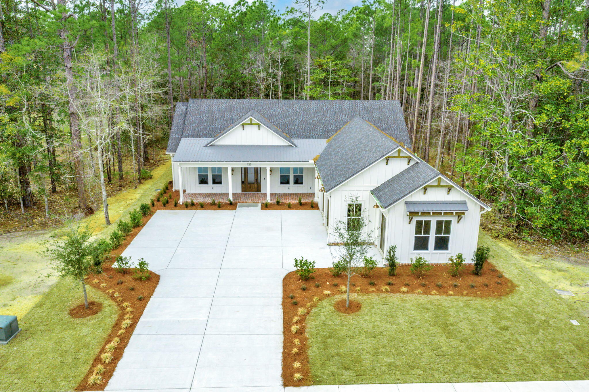 123 W Captain Fritz Way