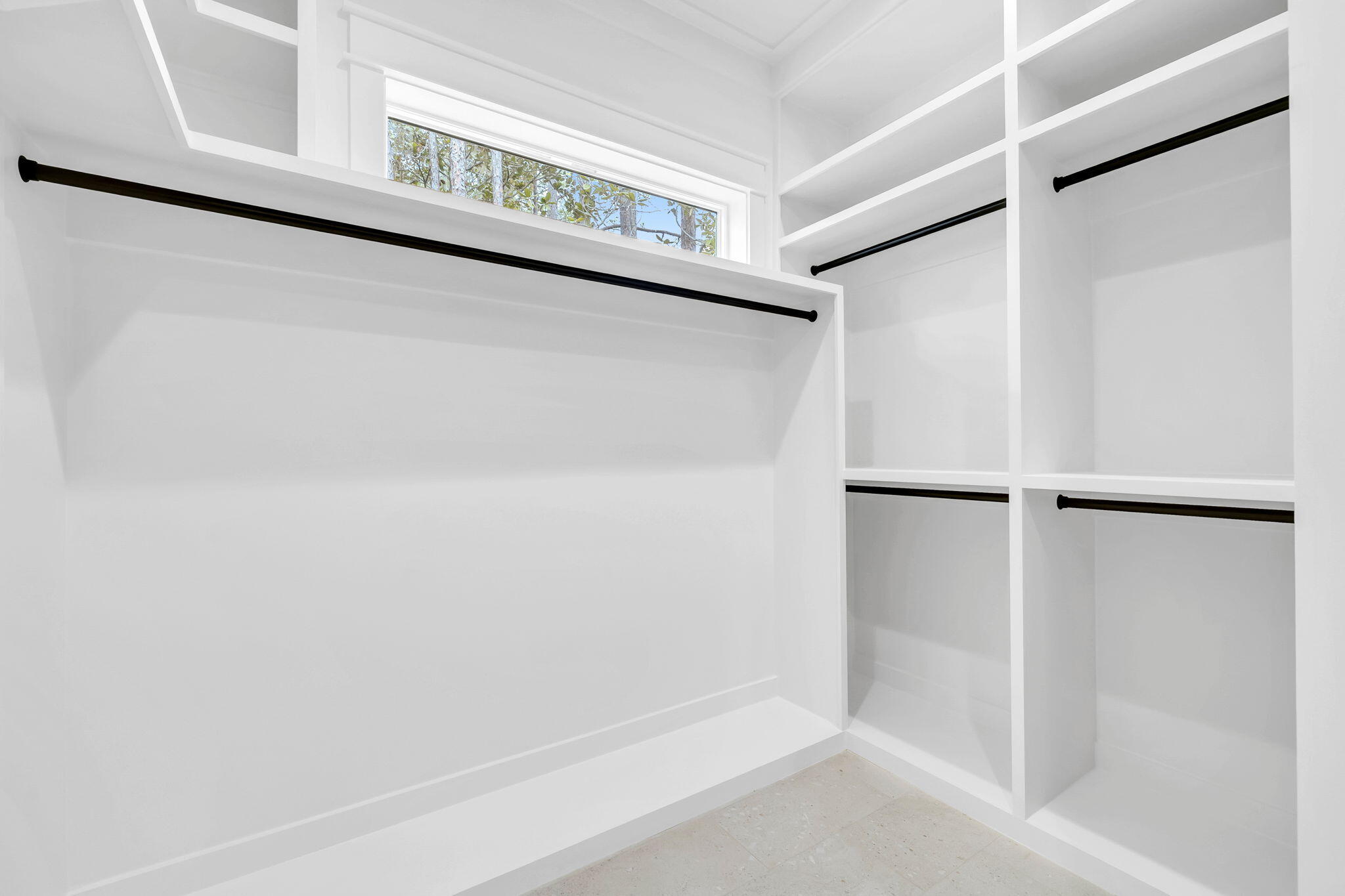 123 W Captain Fritz Way