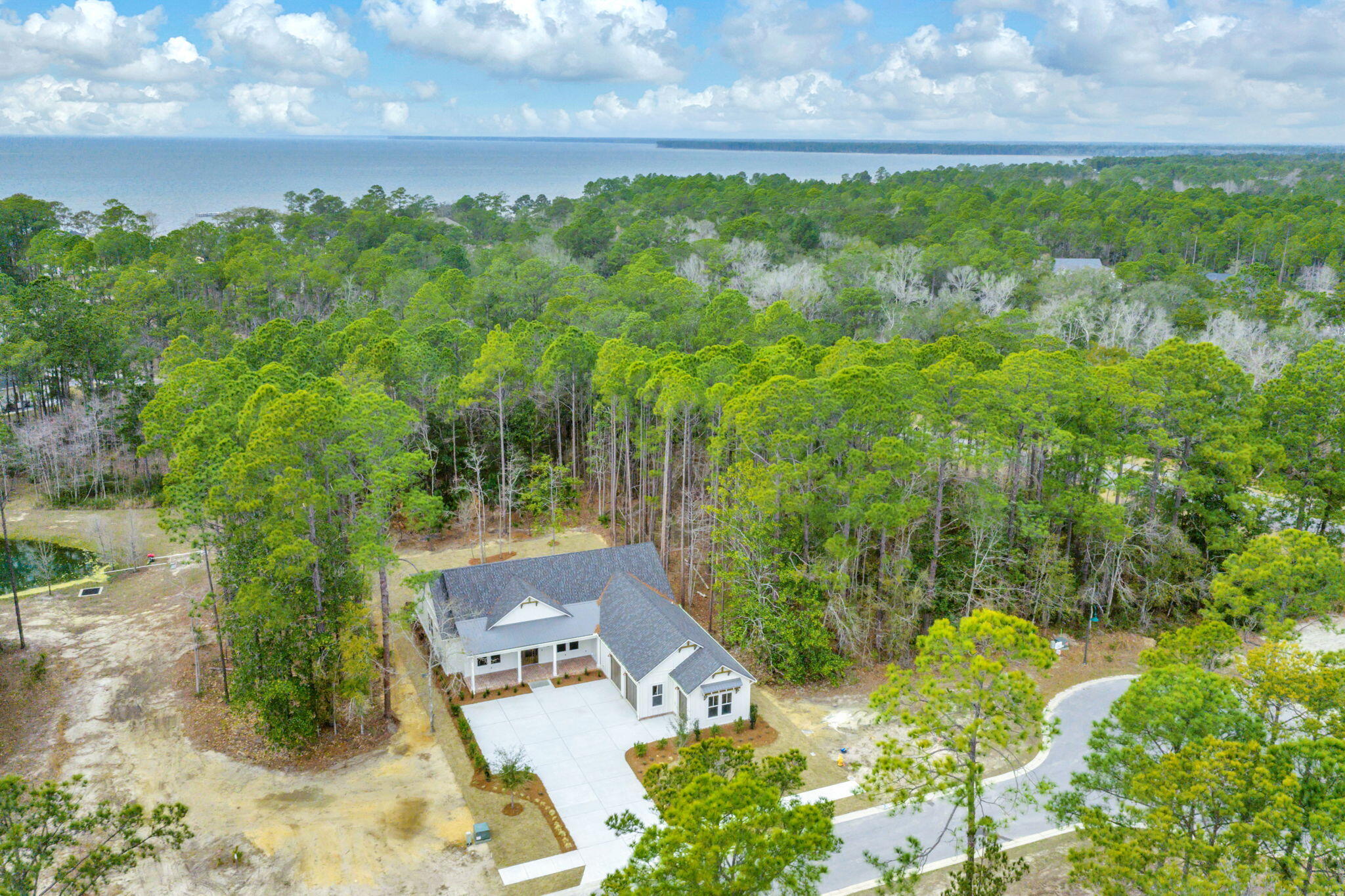 123 W Captain Fritz Way