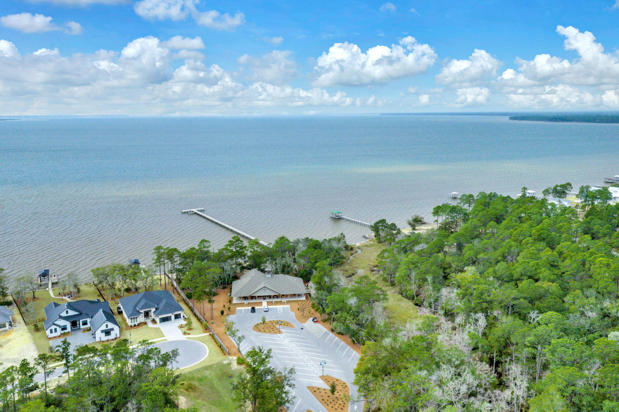 123 W Captain Fritz Way