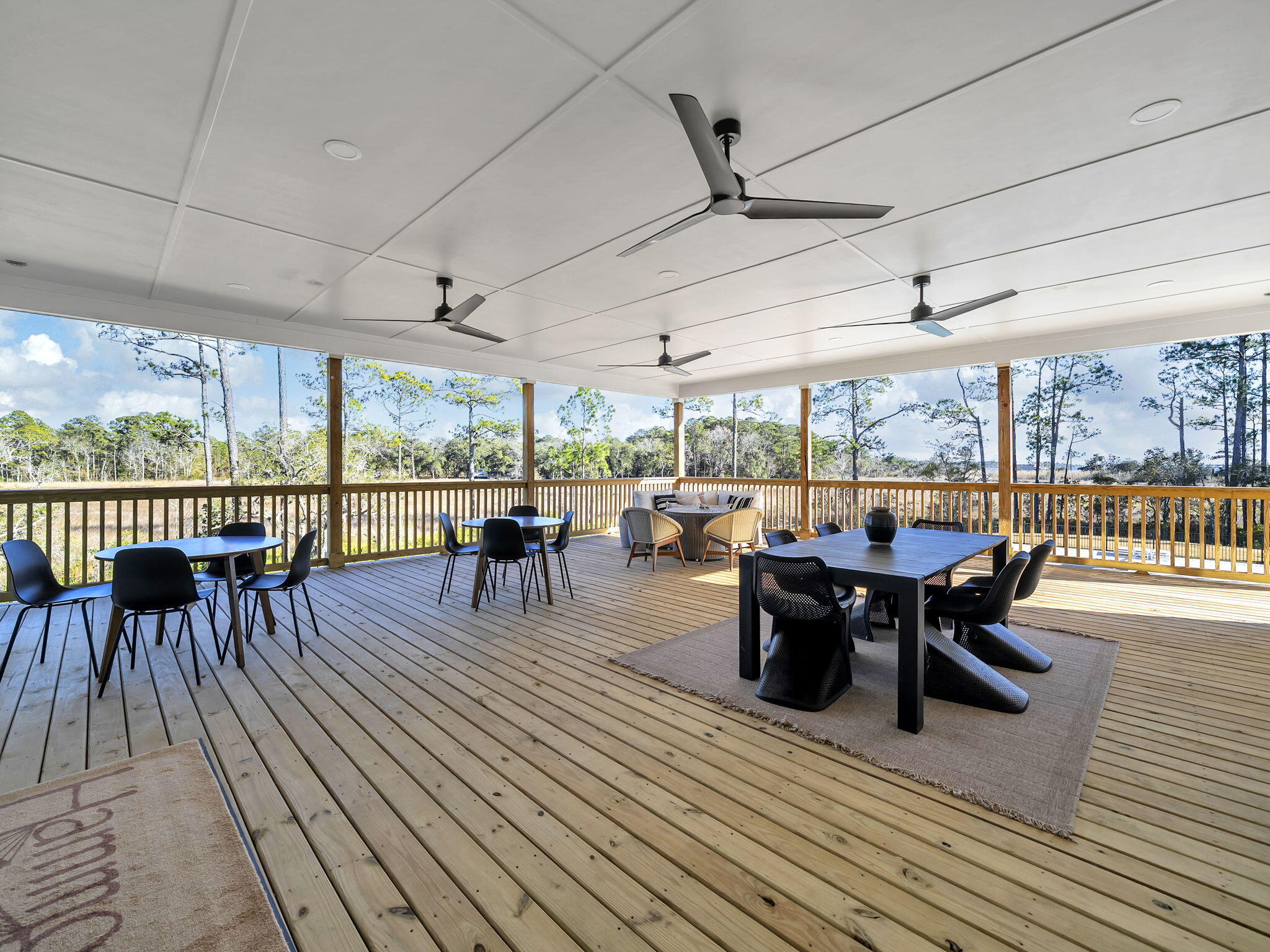 123 W Captain Fritz Way