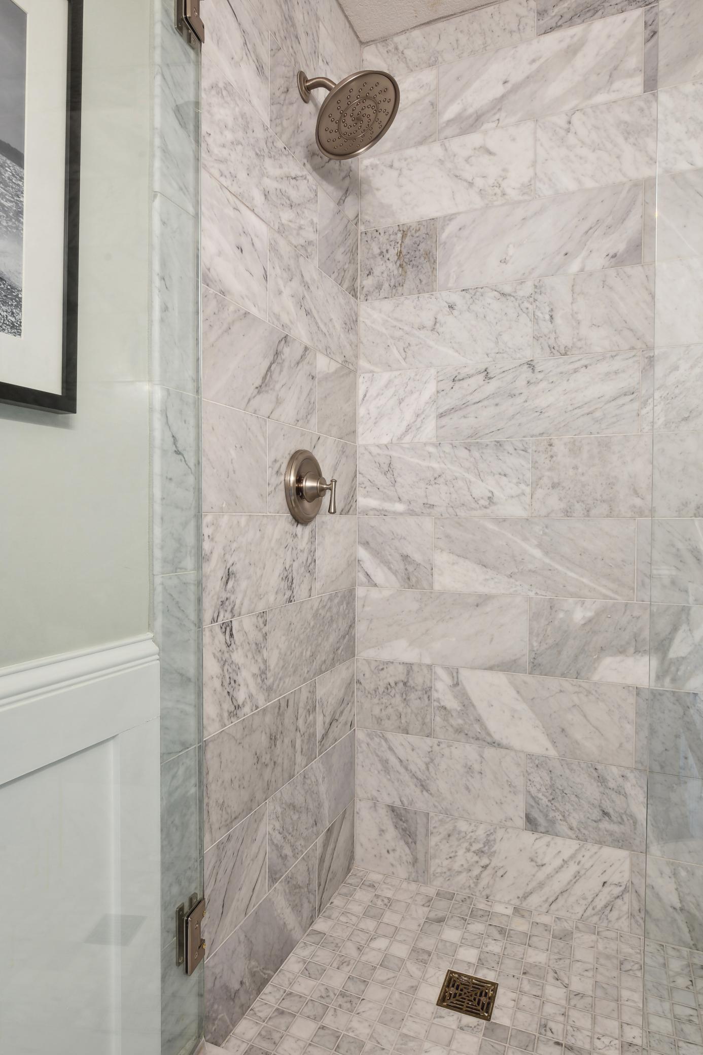 2377 Ellsworth Court, Chaska, MN