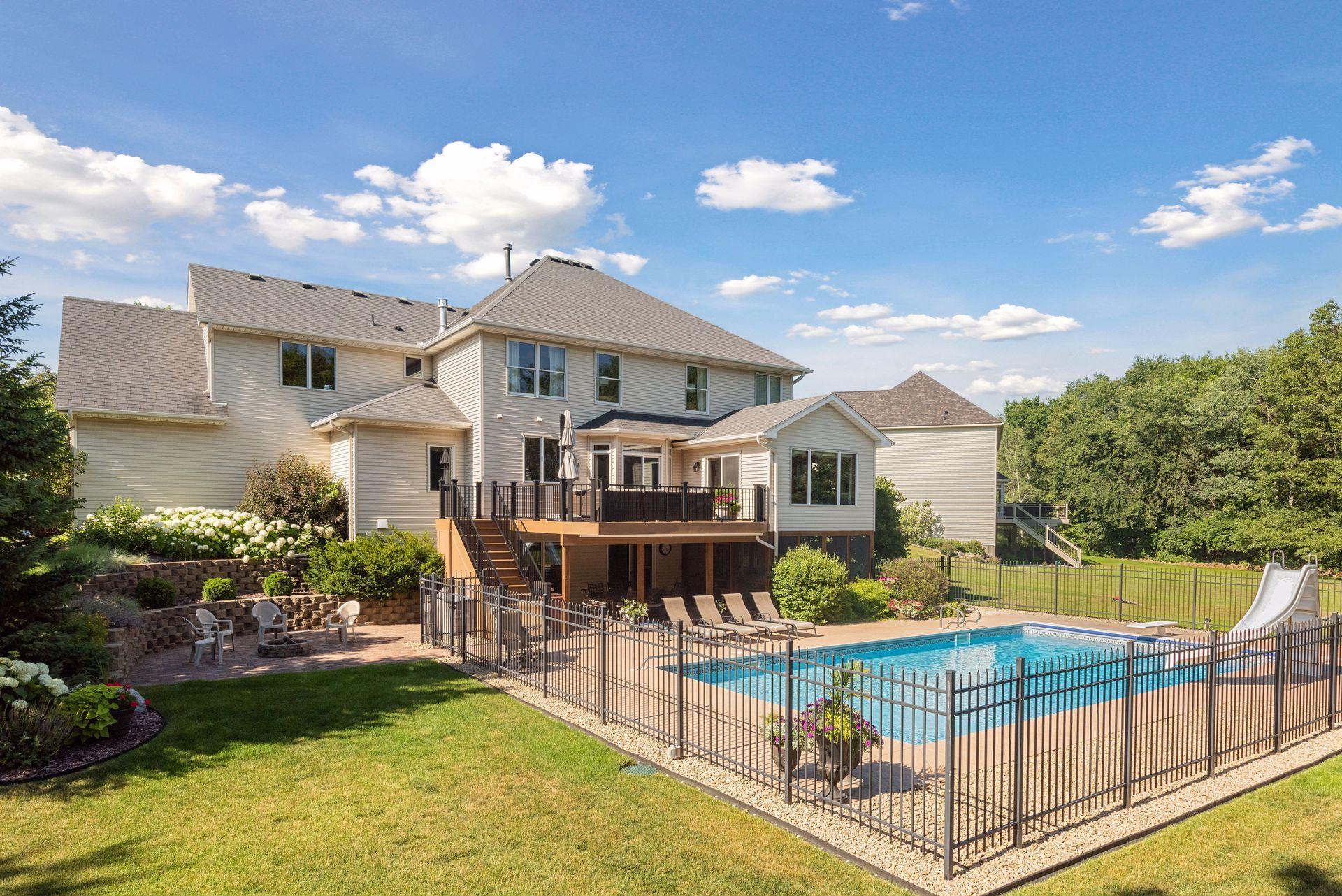 2377 Ellsworth Court, Chaska, MN