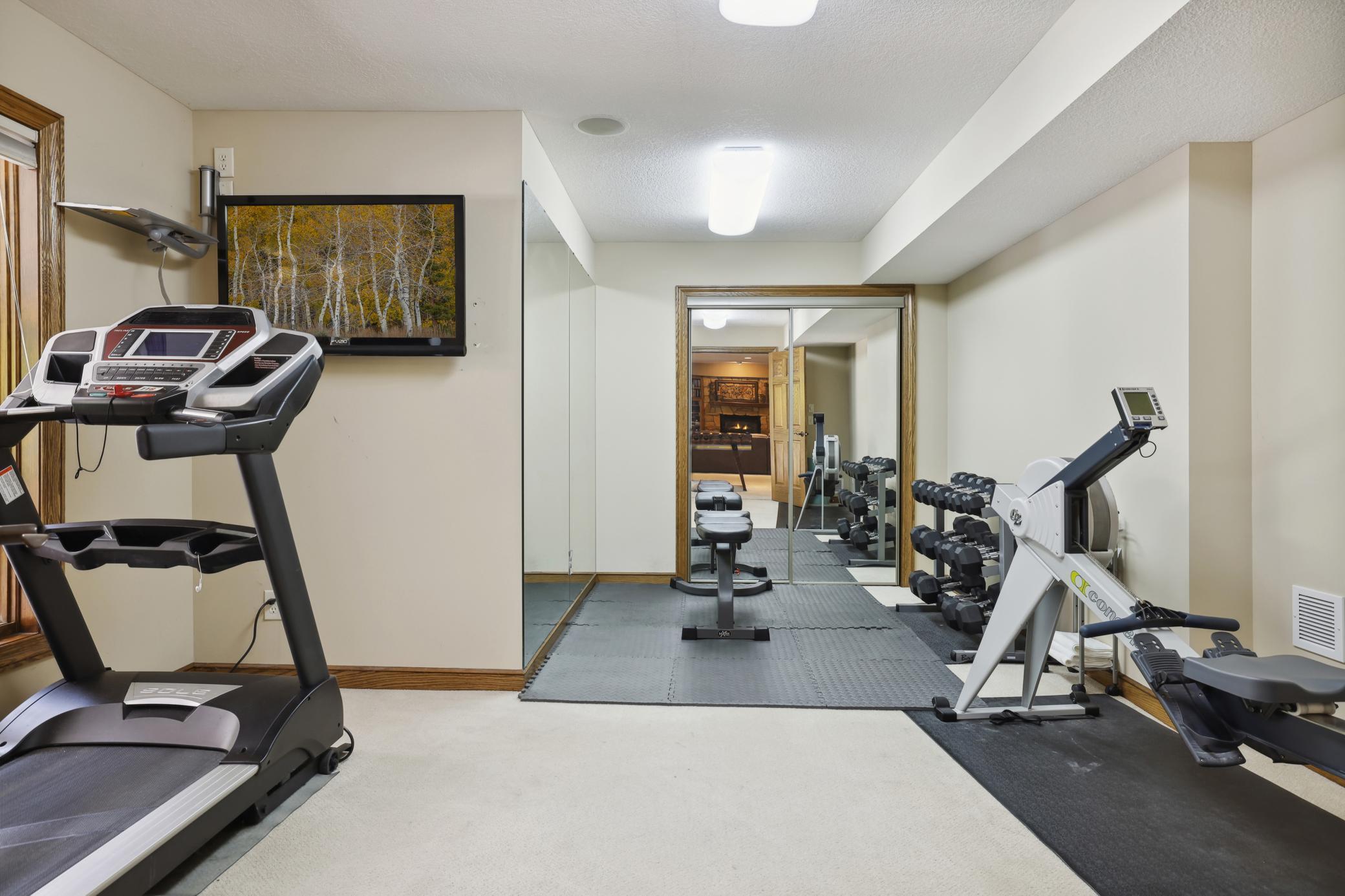 2377 Ellsworth Court, Chaska, MN