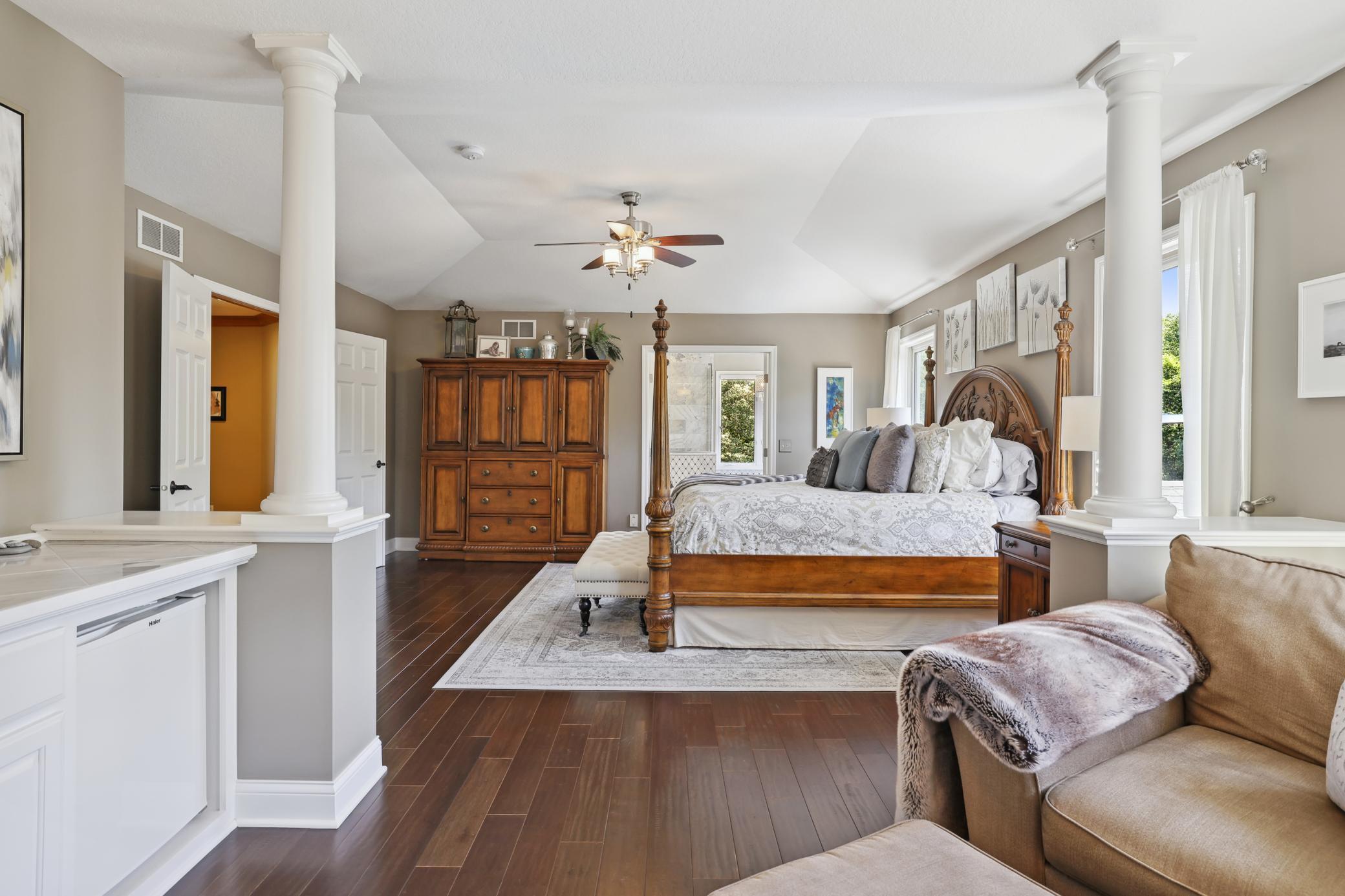 2377 Ellsworth Court, Chaska, MN