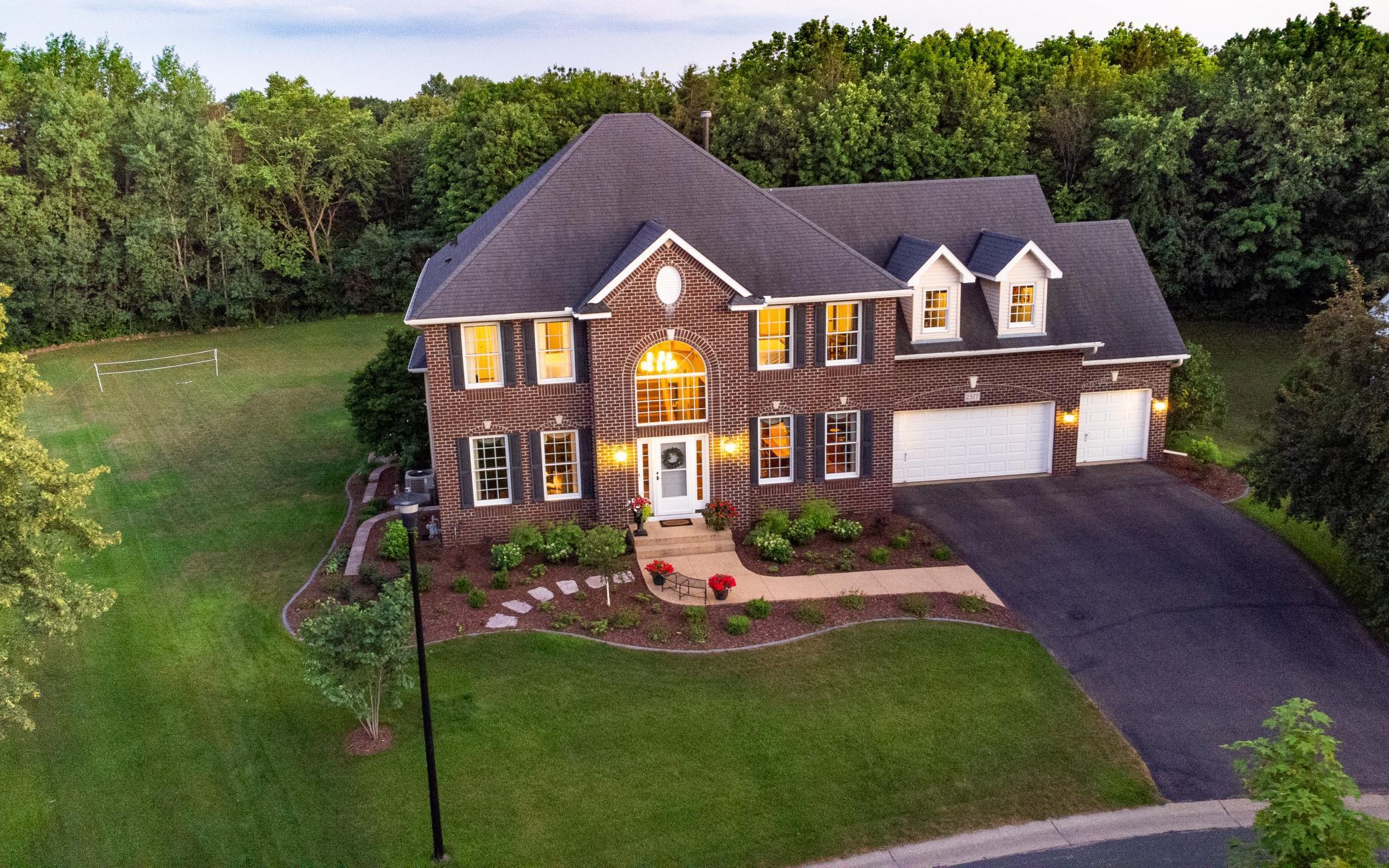 2377 Ellsworth Court, Chaska, MN