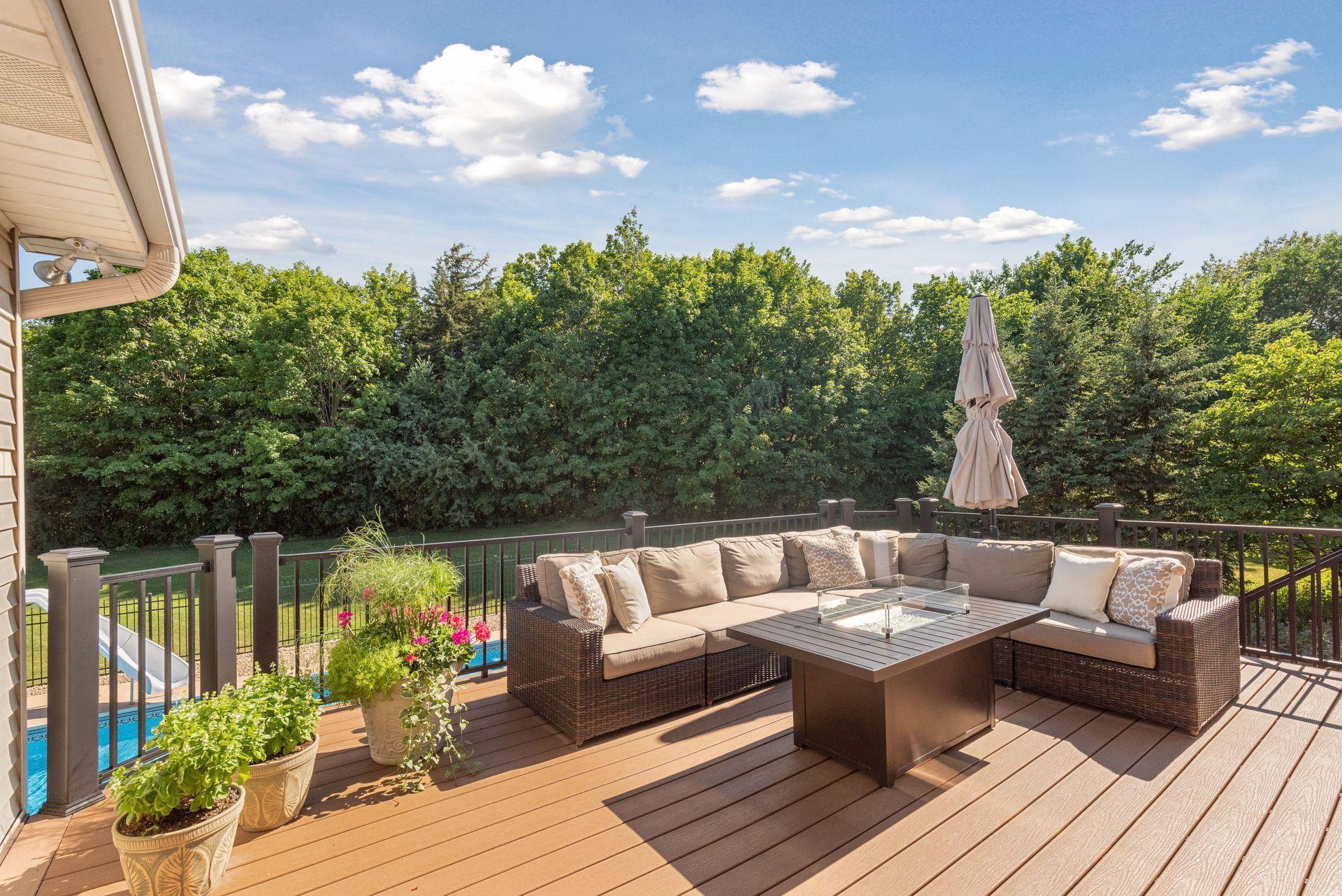 2377 Ellsworth Court, Chaska, MN