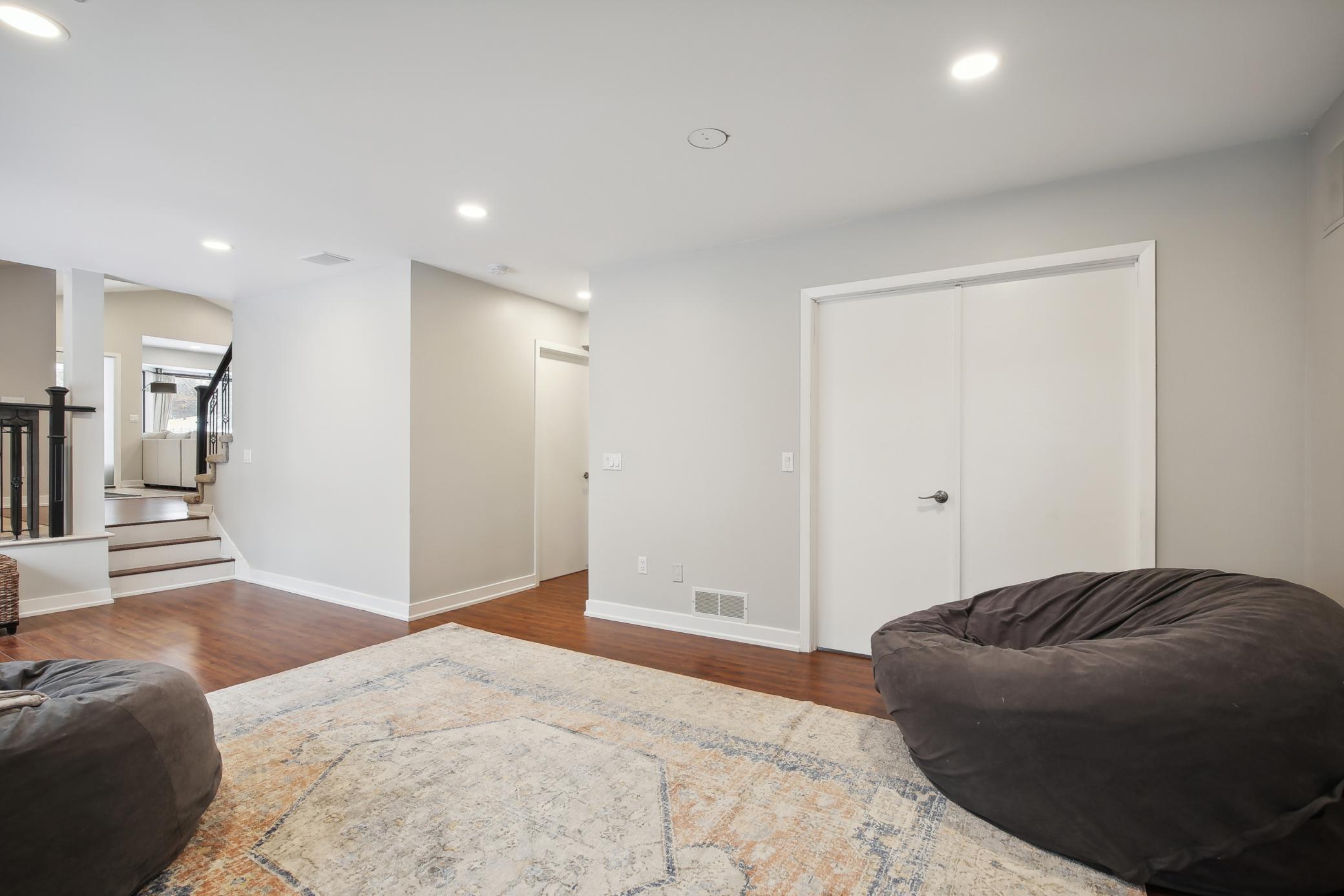 5960 Red Cherry Lane, Minnetonka MN