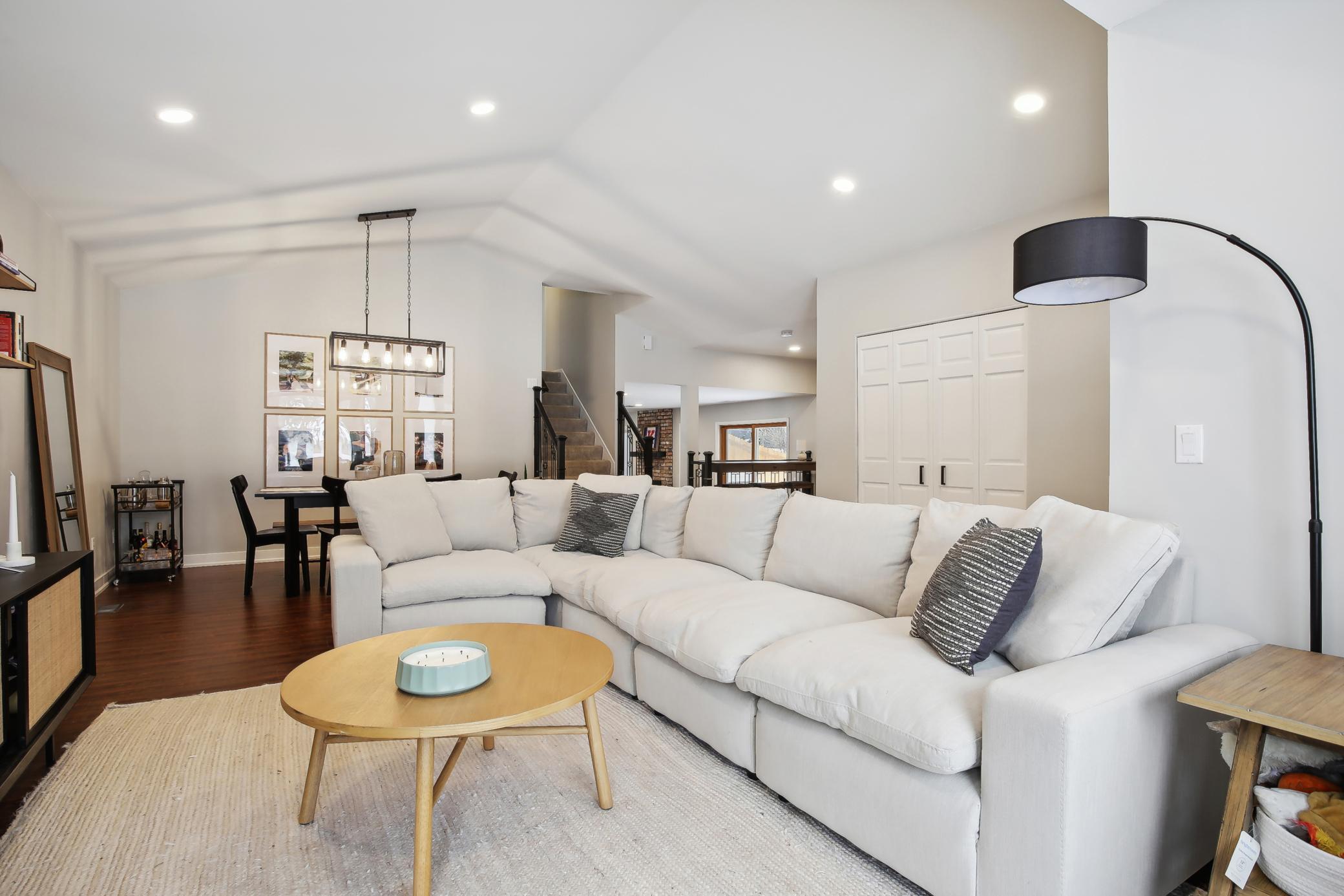 5960 Red Cherry Lane, Minnetonka MN