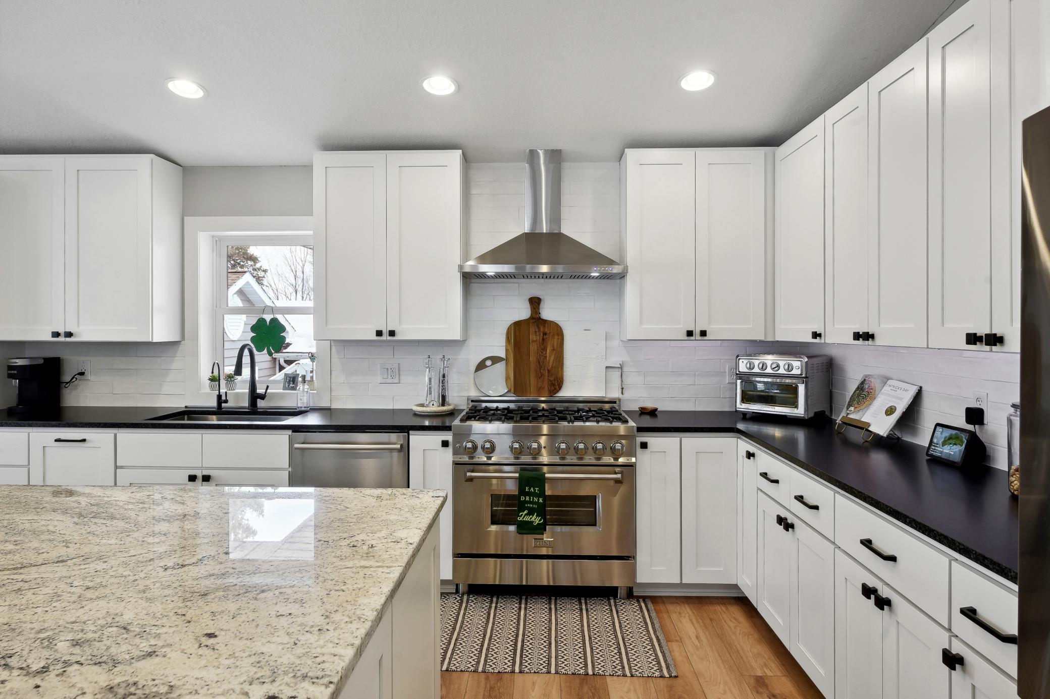 4398 Wilshire Blvd, Mound MN