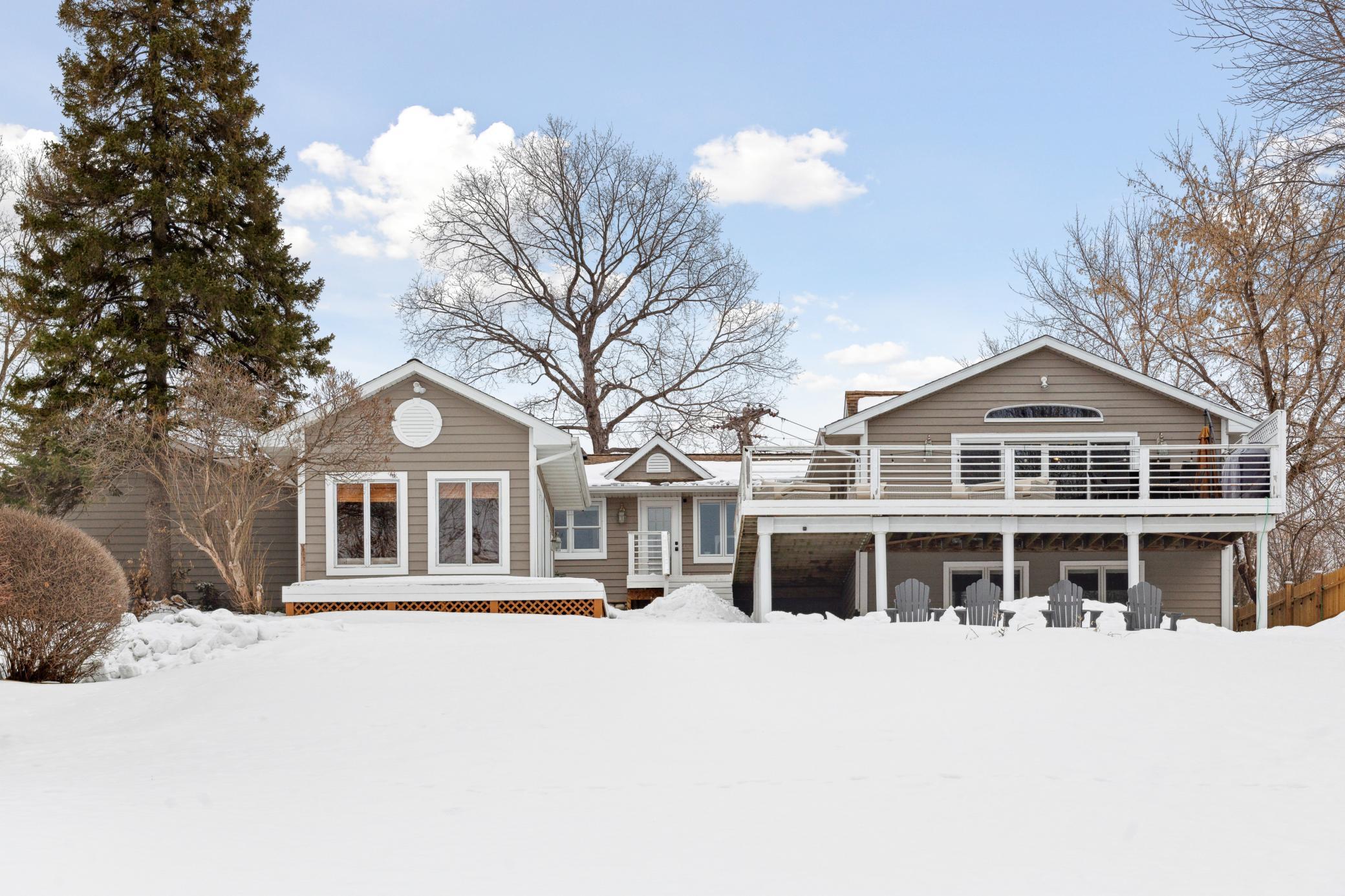 4398 Wilshire Blvd, Mound MN