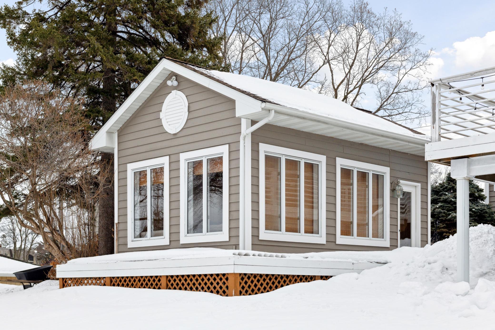 4398 Wilshire Blvd, Mound MN