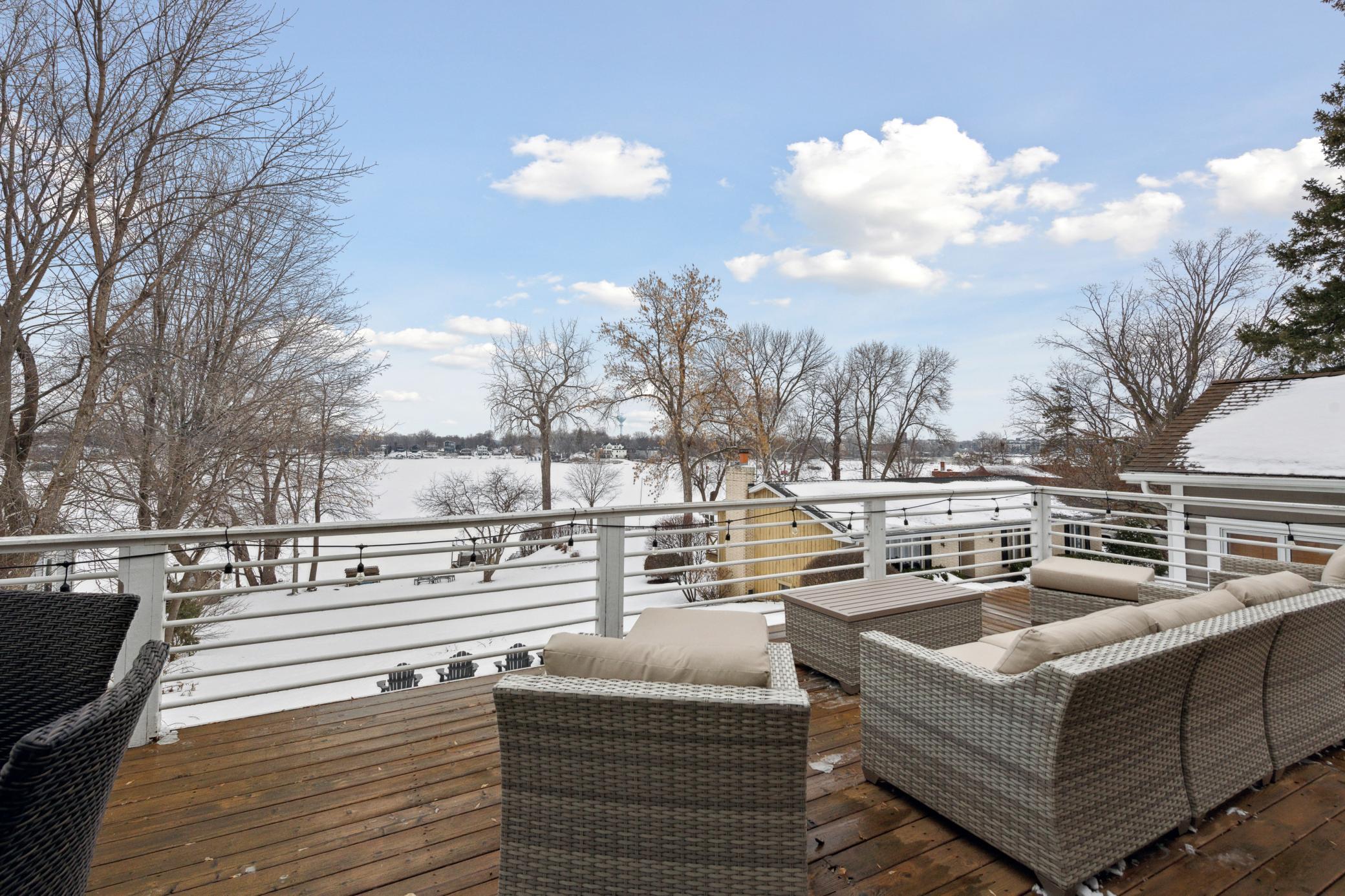 4398 Wilshire Blvd, Mound MN