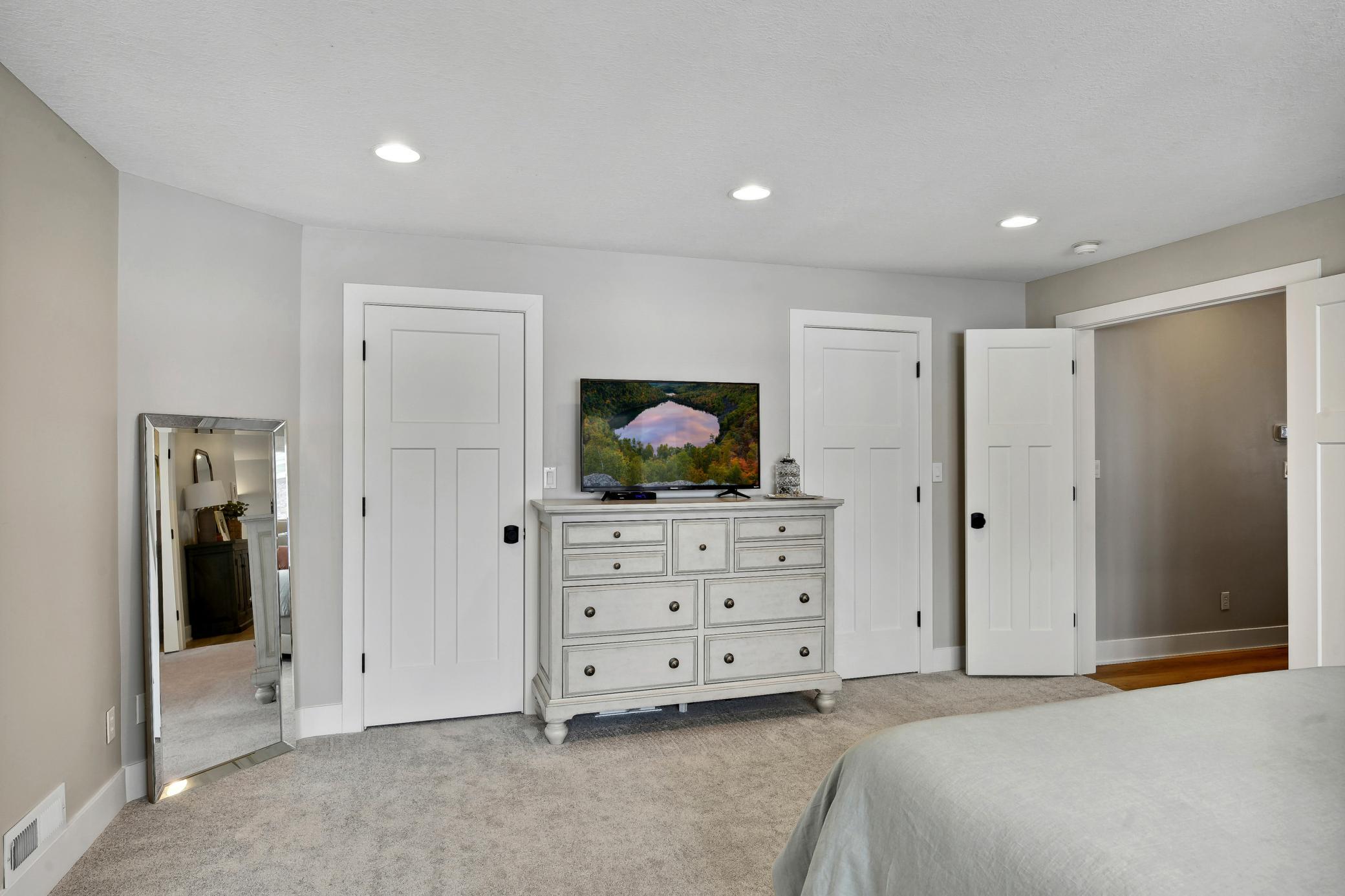 4398 Wilshire Blvd, Mound MN