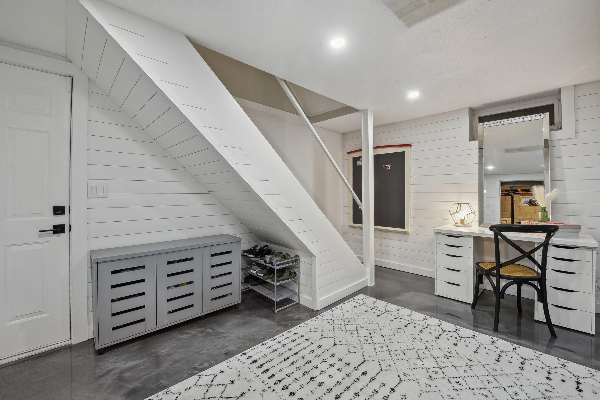 3393 Crystal Bay Rd, Orono MN