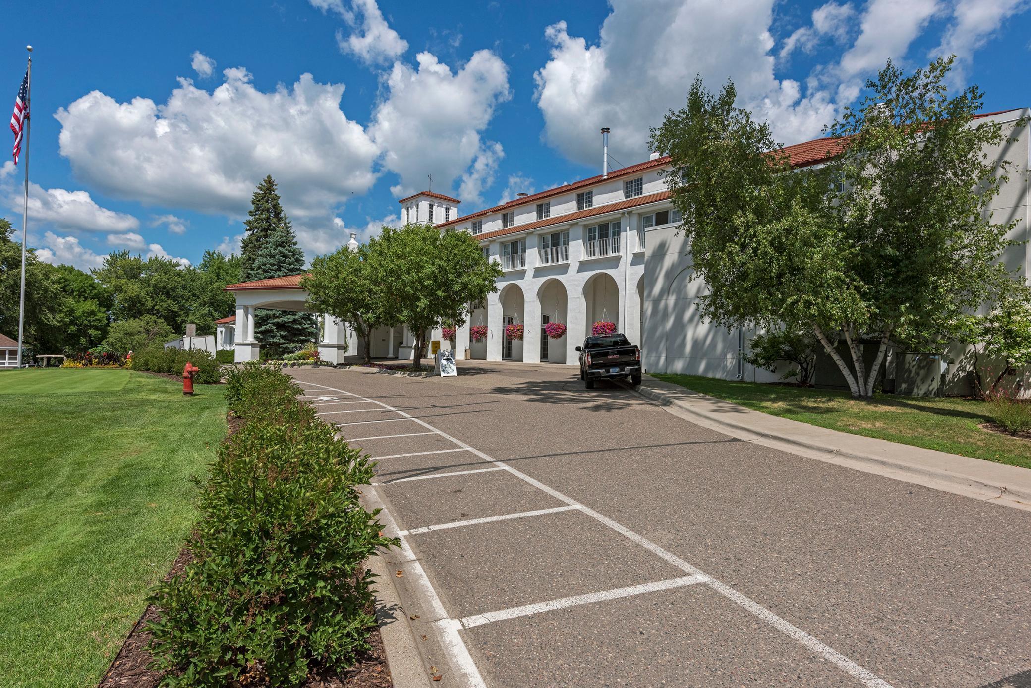 3393 Crystal Bay Rd, Orono MN