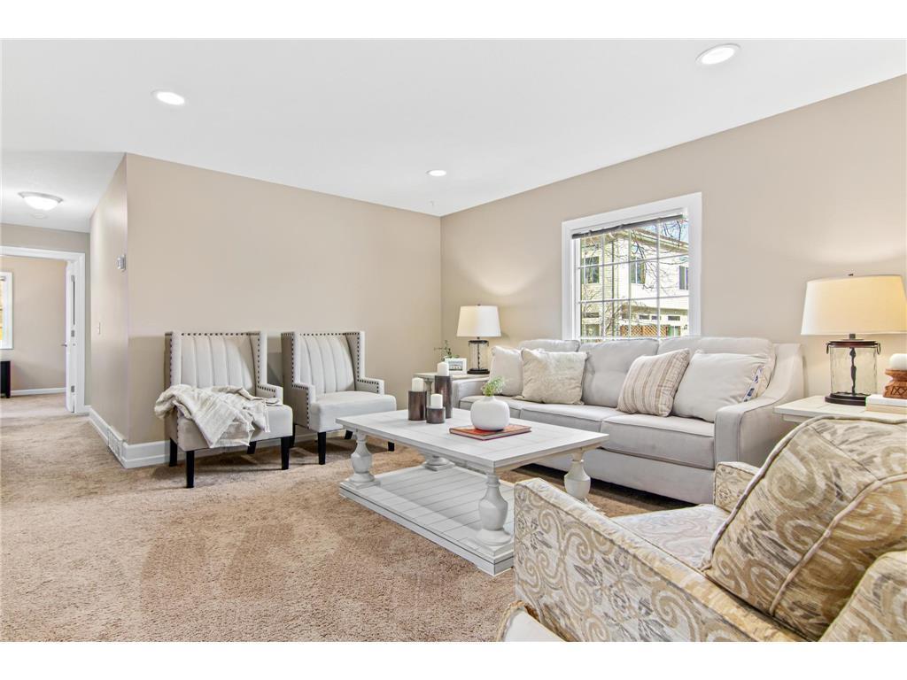 4972 Northern Rd, Mound, MN