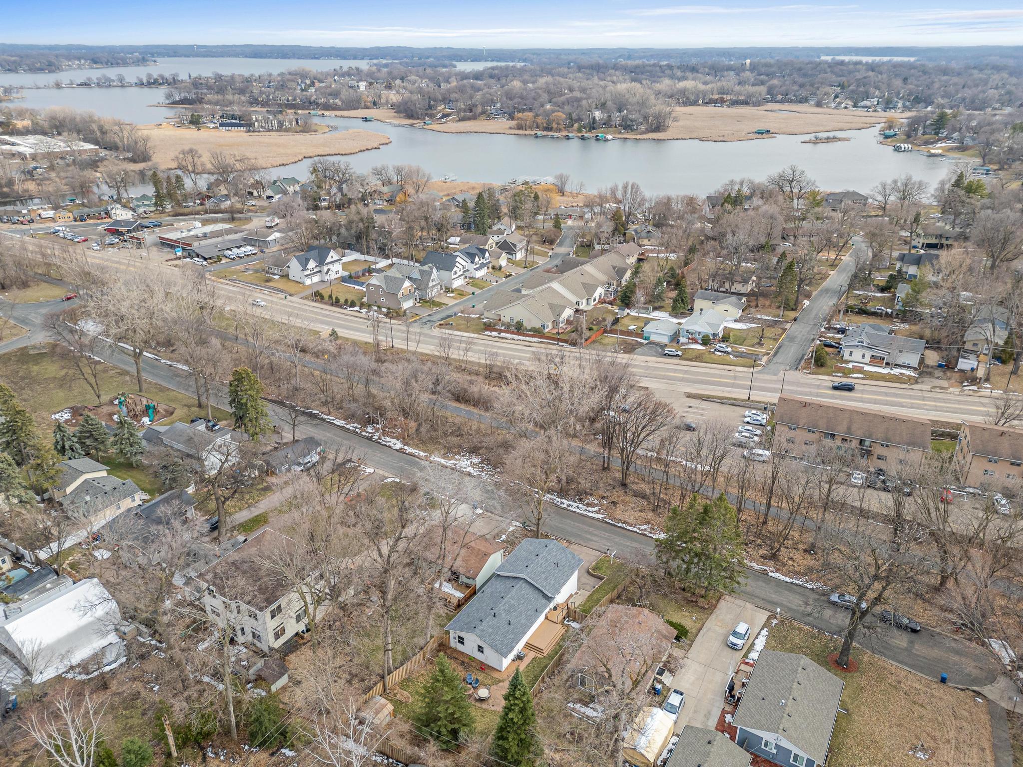 4972 Northern Rd, Mound, MN