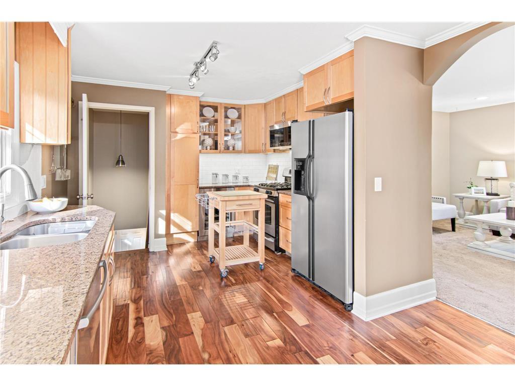 4972 Northern Rd, Mound, MN