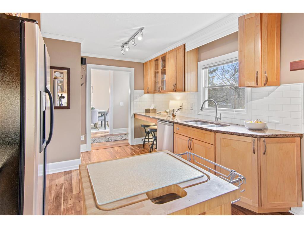 4972 Northern Rd, Mound, MN